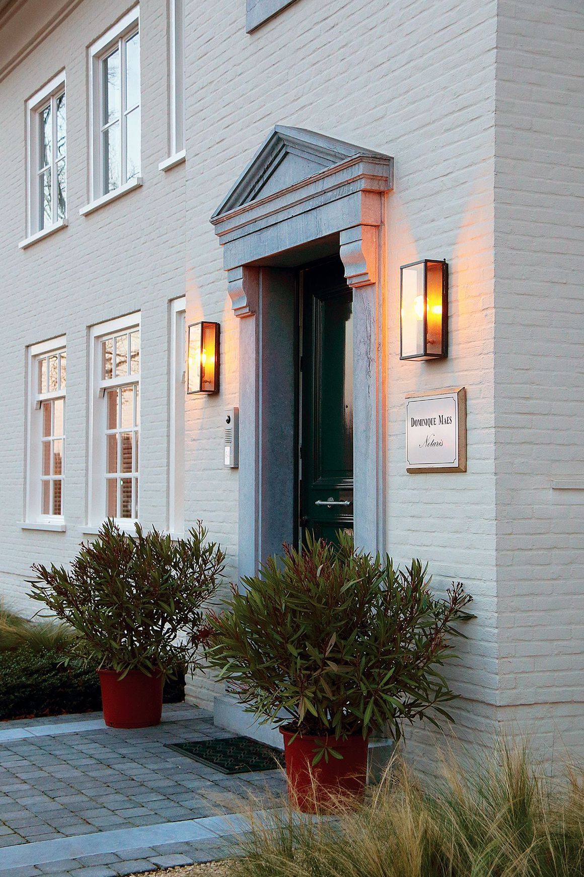 Vitrine Wall Outdoor Lantern - Normal