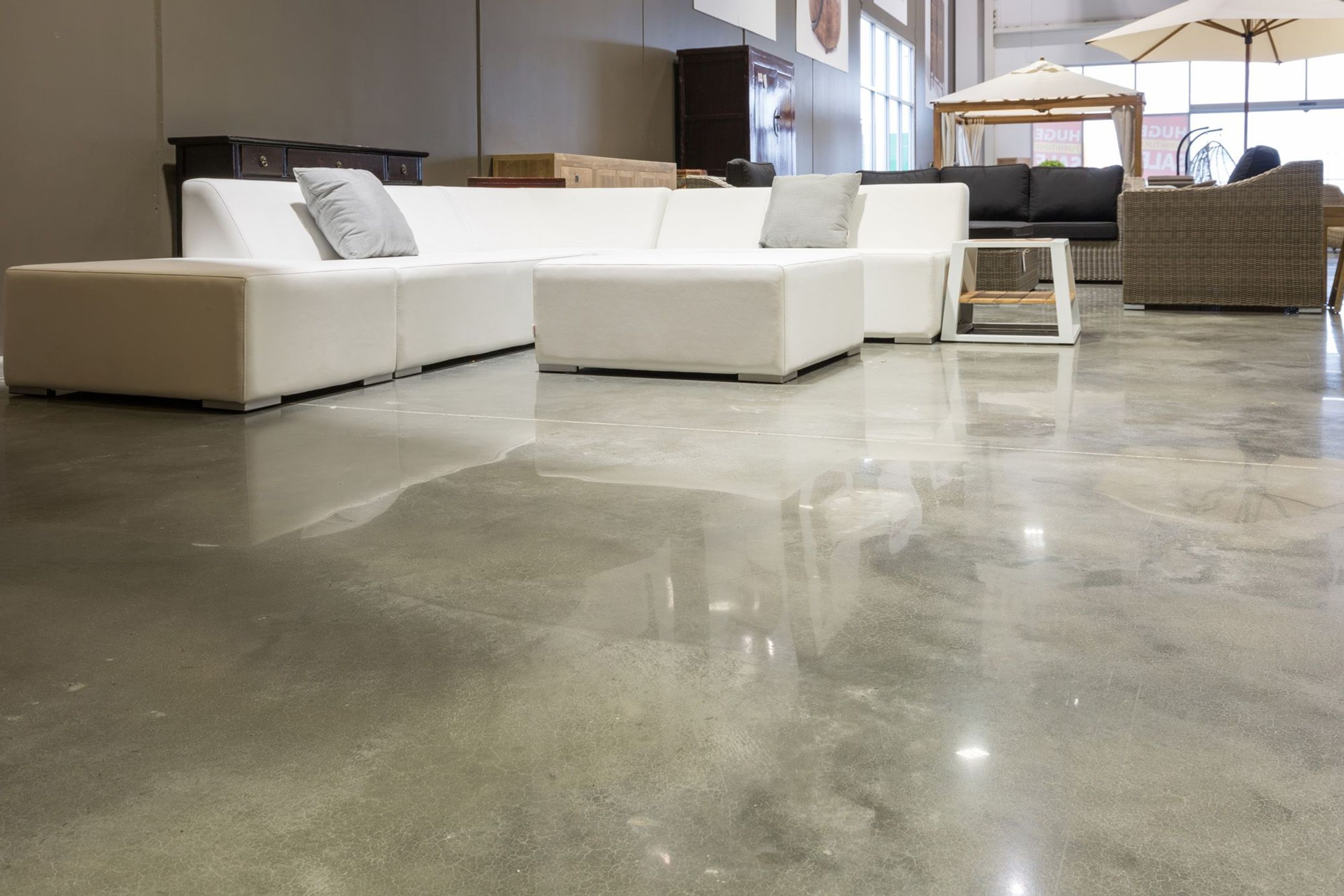 Warehouse Diamond Polished Concrete Floor