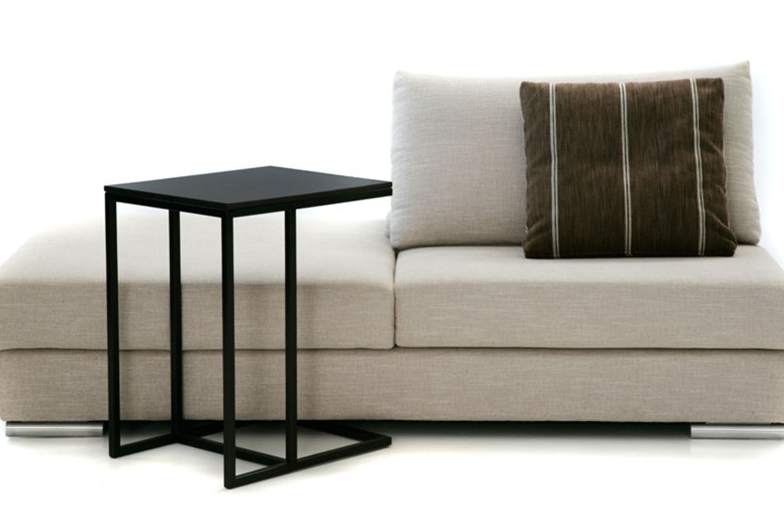 Polo End Table