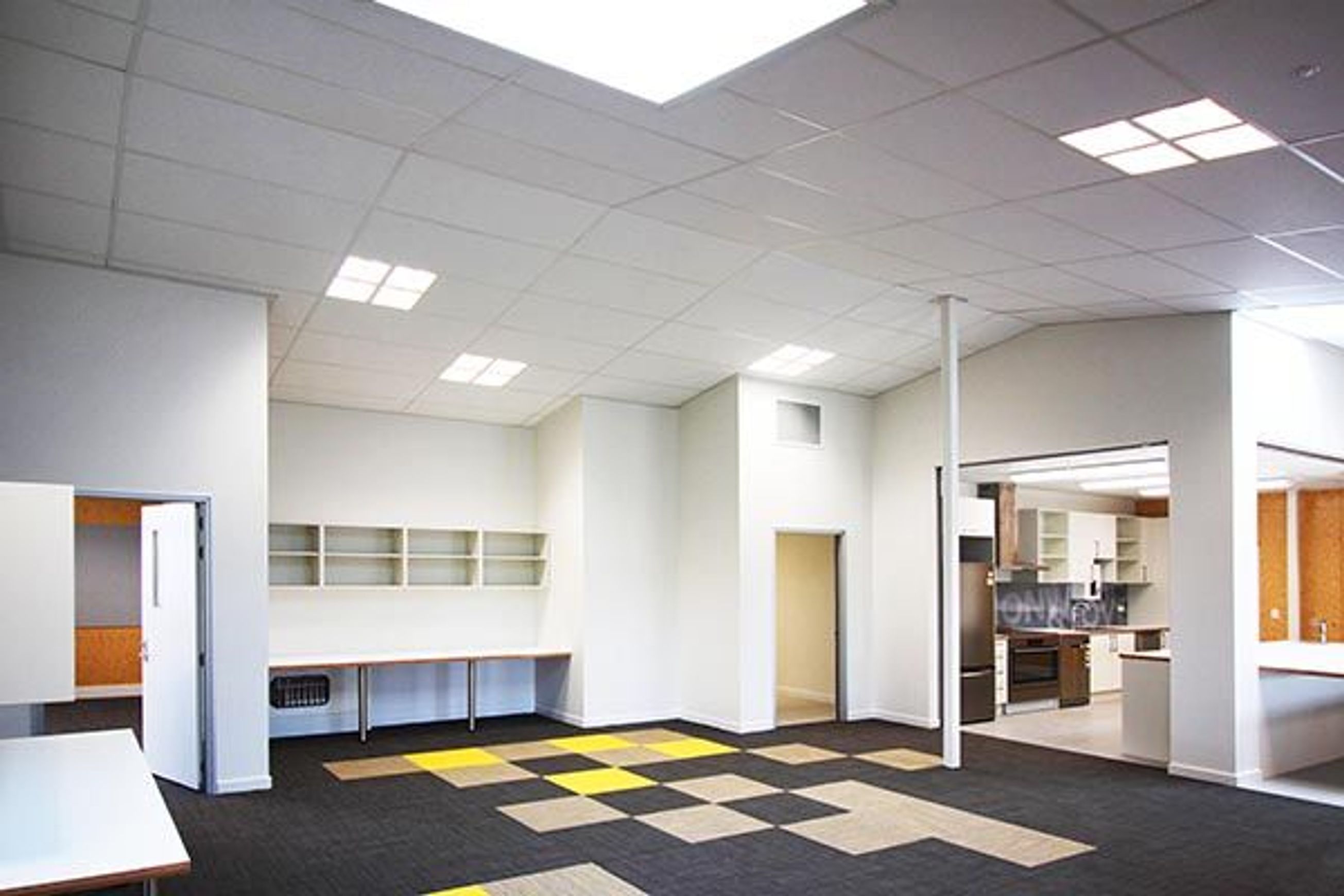 Phonic Combo + Acoustic Ceiling Tile