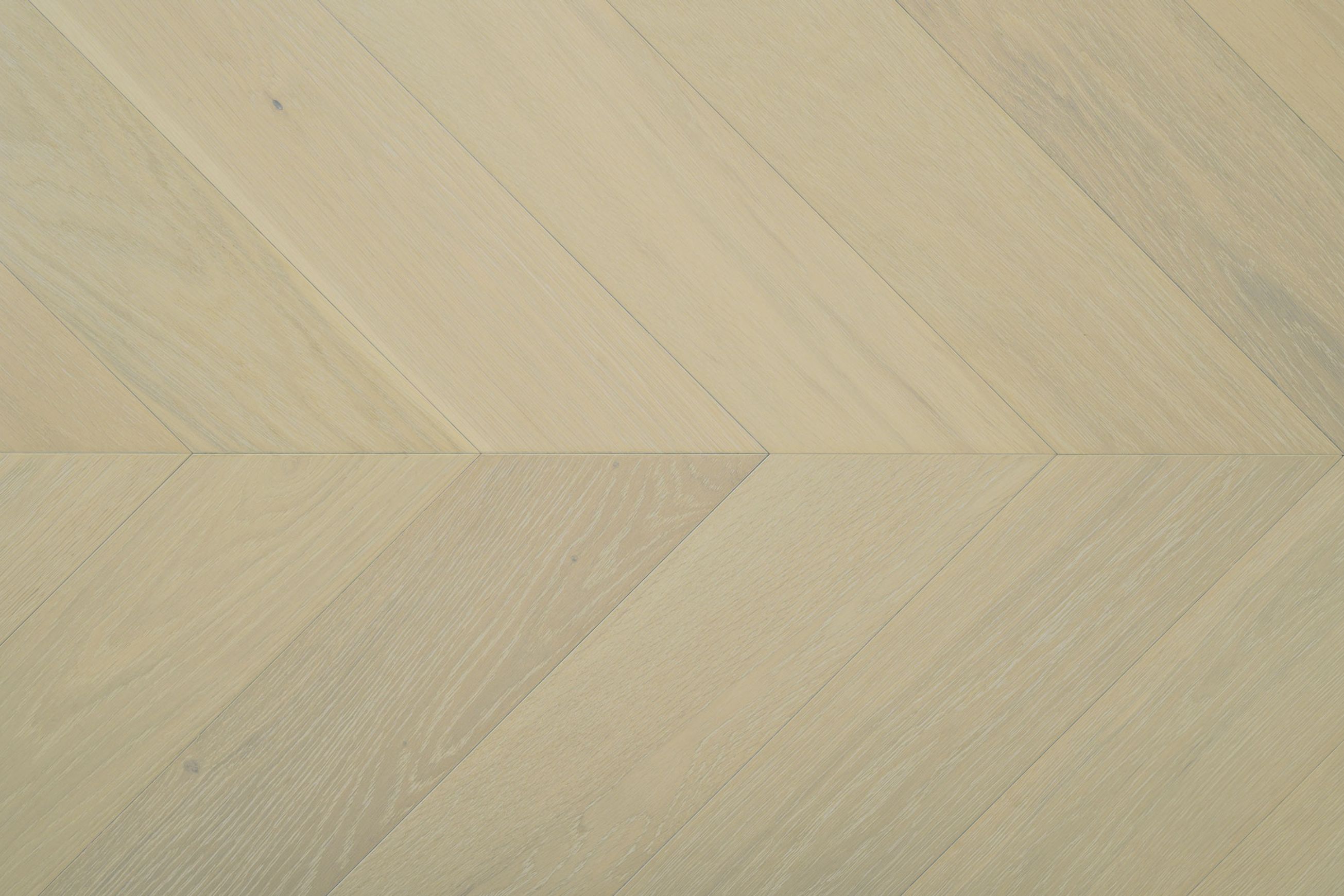 HW1239 Whitebridge Chevron