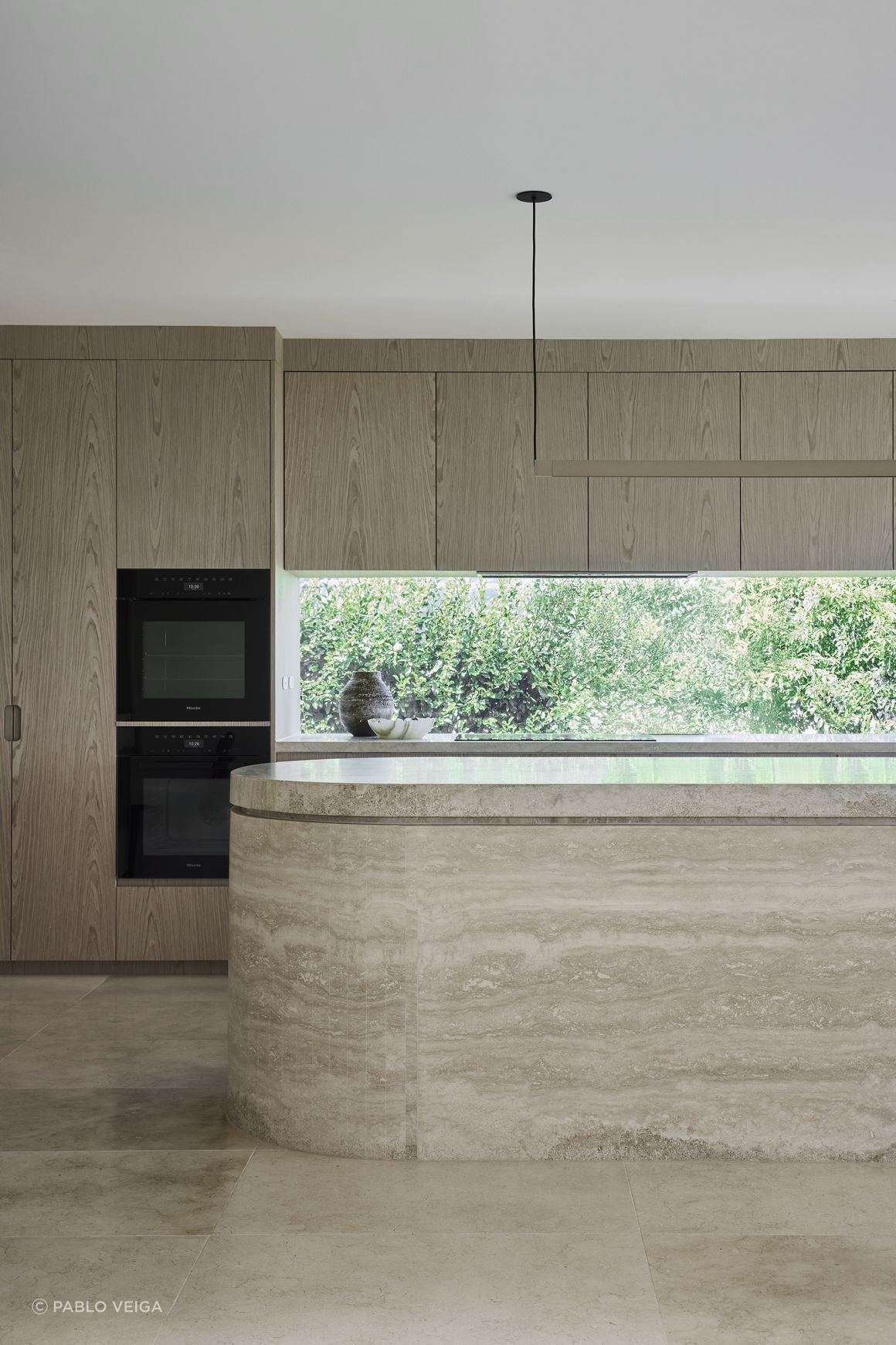 Crema Vialle Limestone