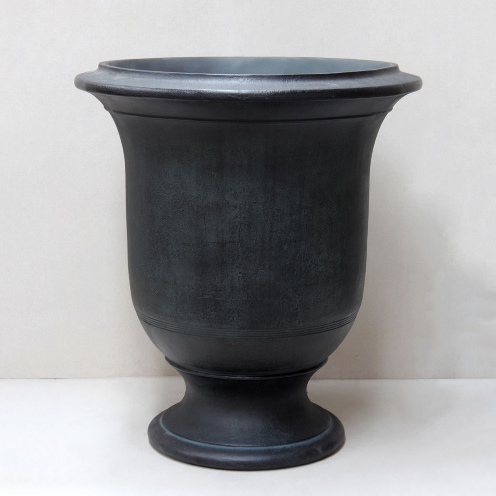 Plain Anduze Style Urn