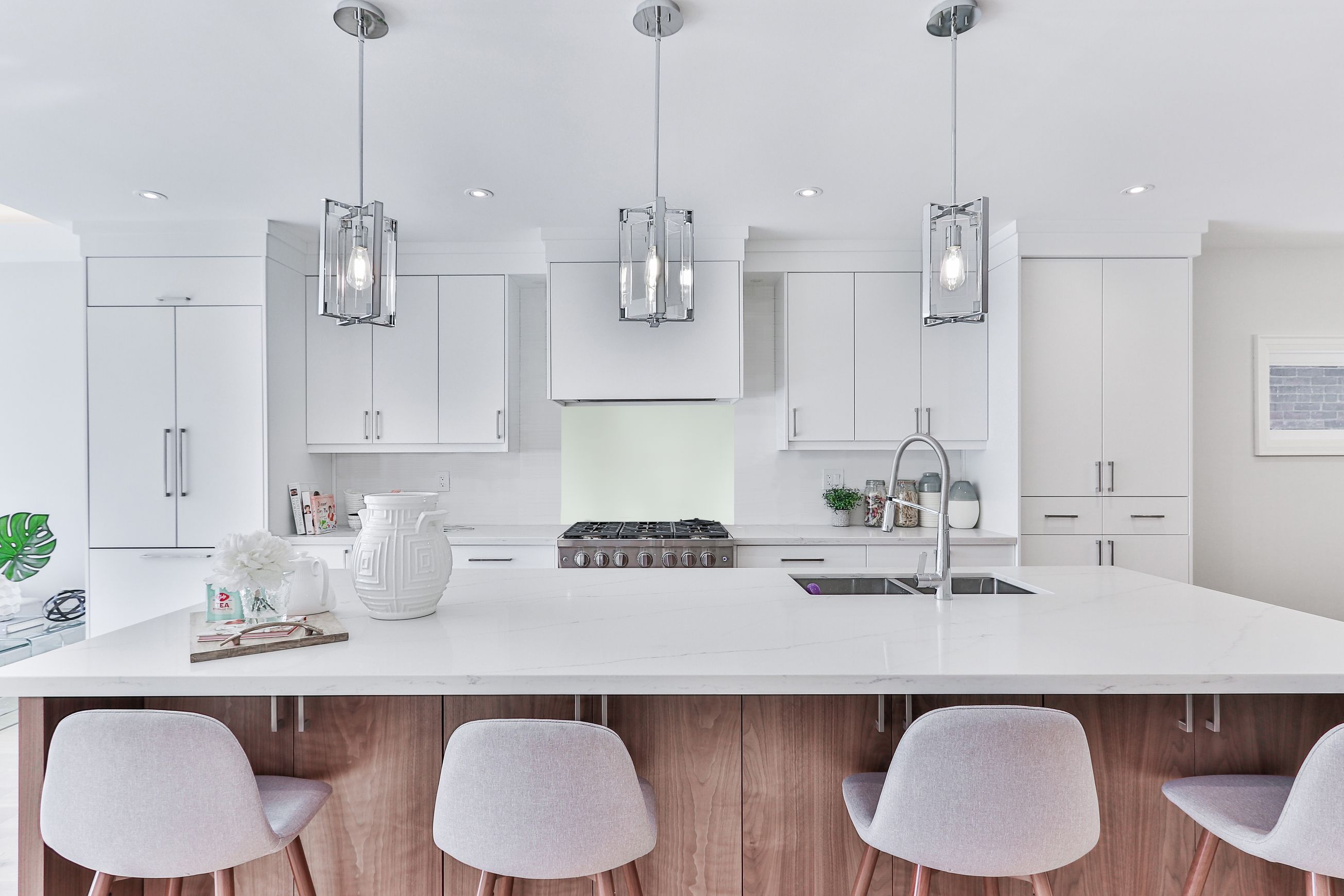 Glacier White Glass Splashback