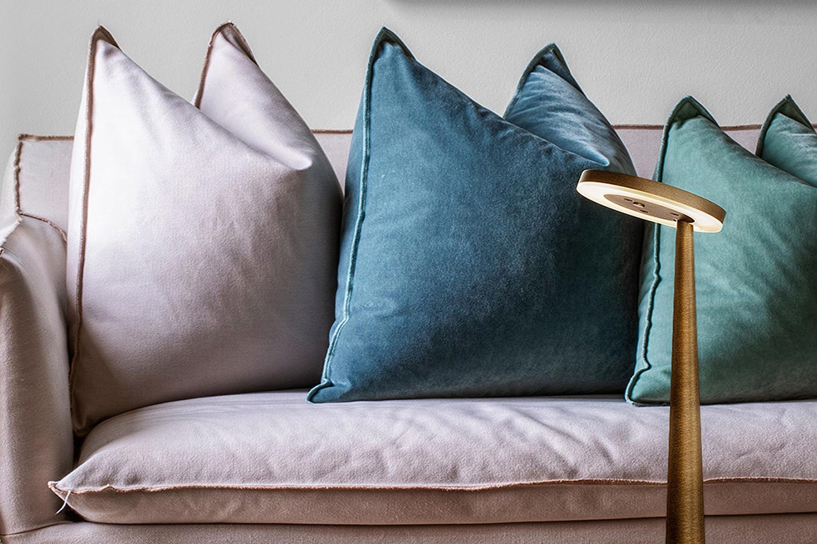 Bella Table Lamp