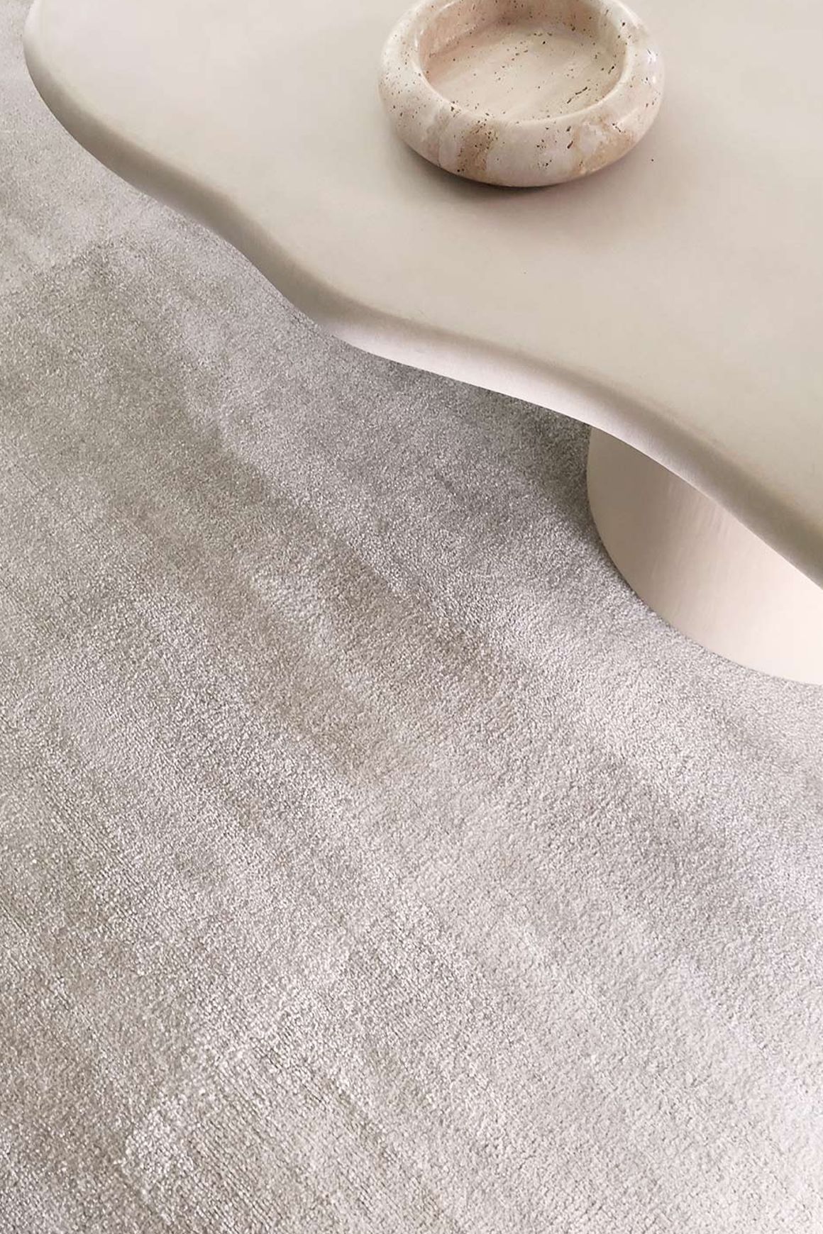 Halo Rug | Frost