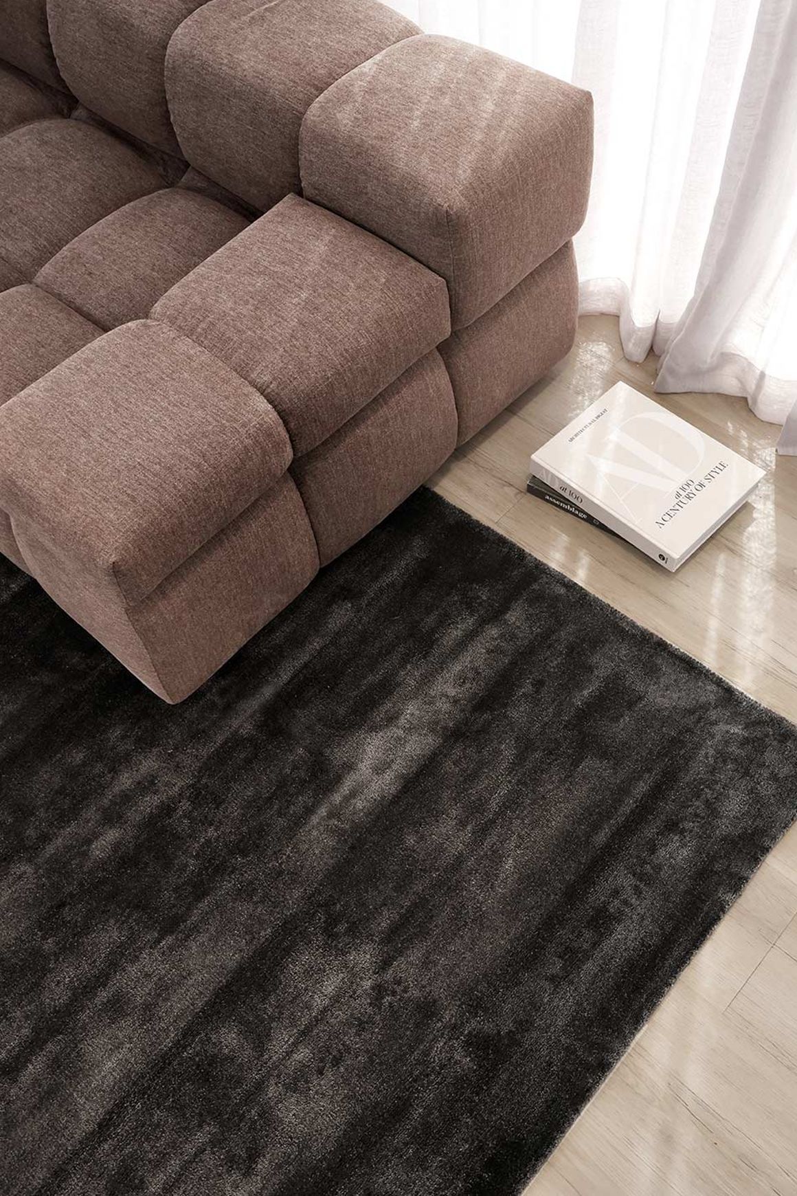 Halo Rug | Tobacco