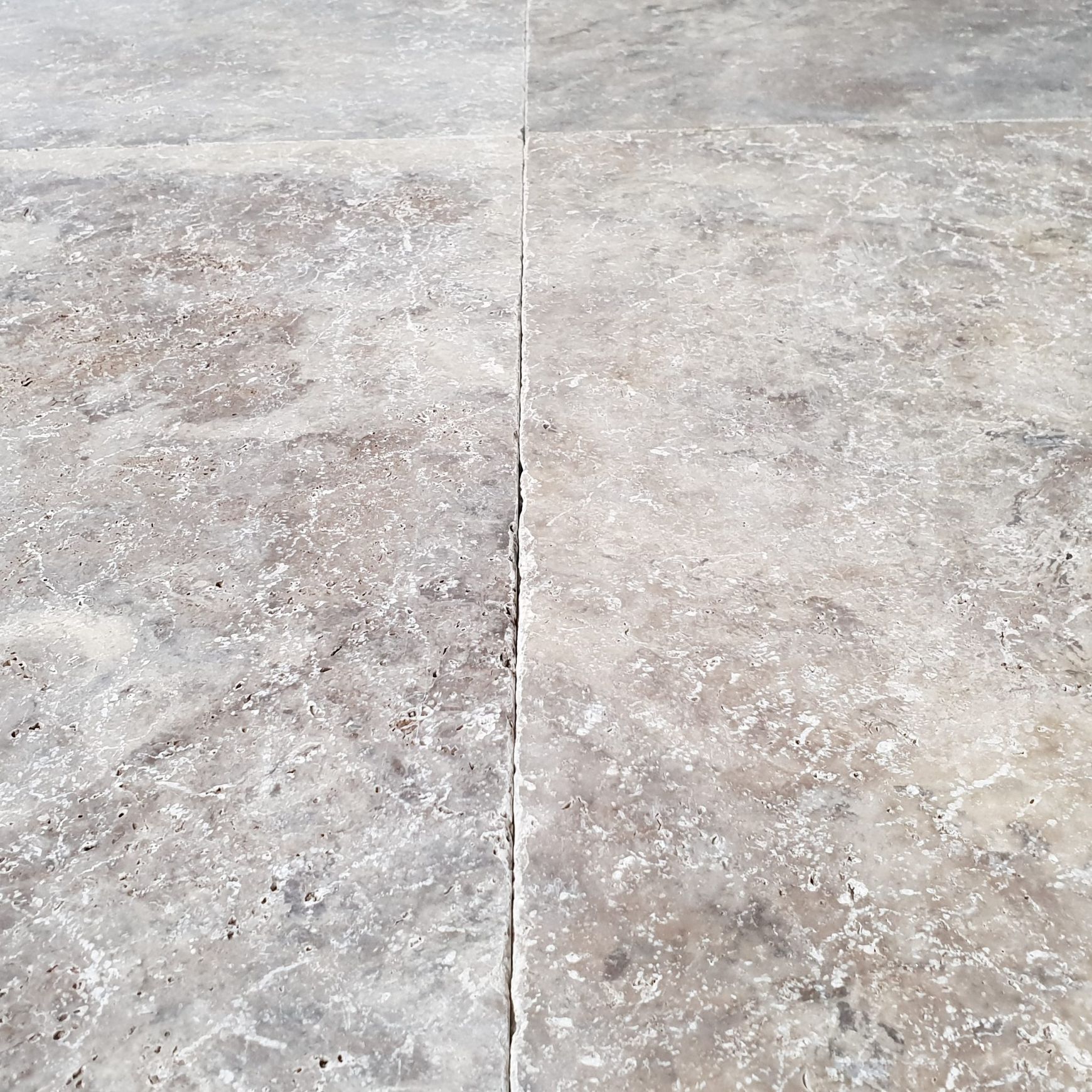 12mm Classic Silver Travertine Tiles