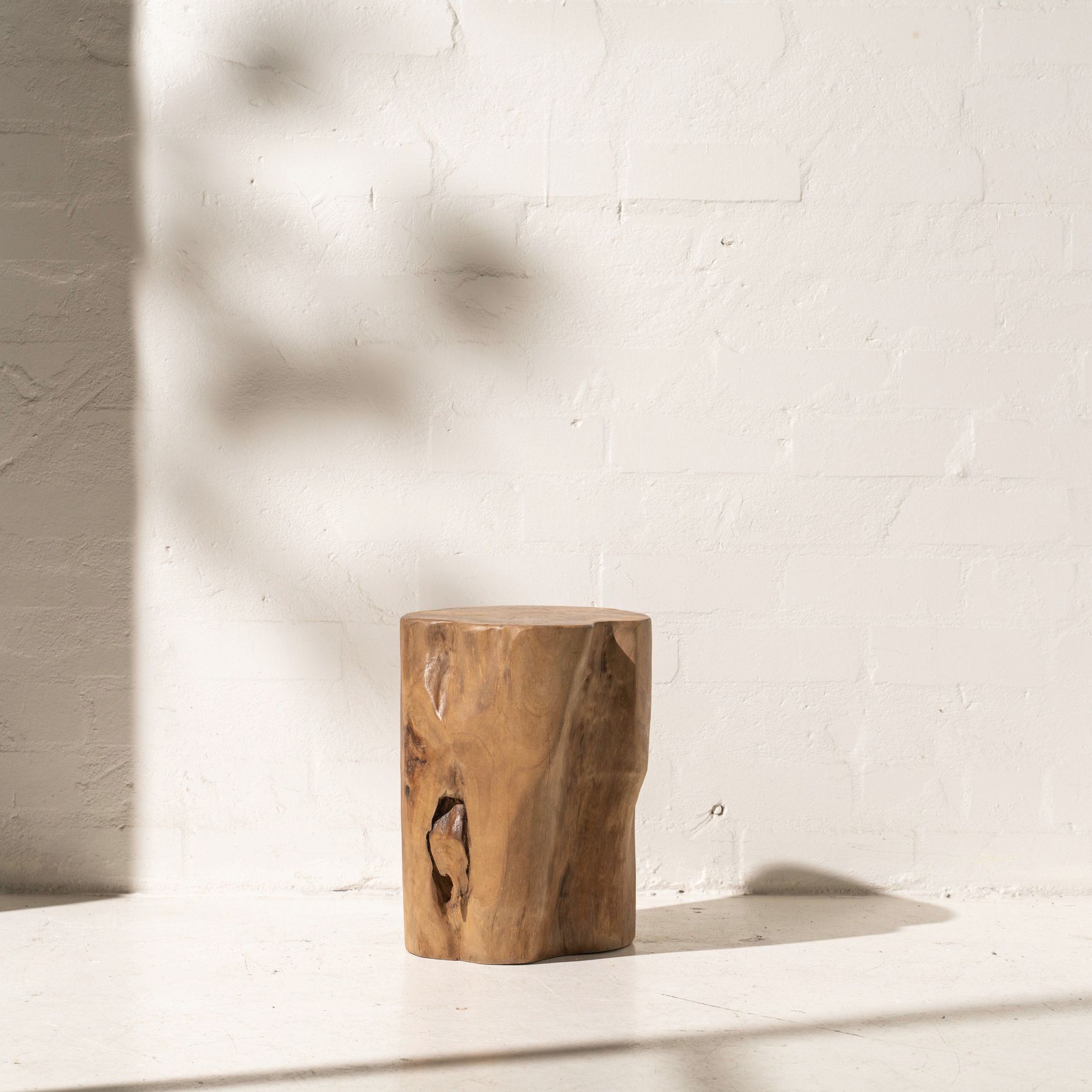 Hadi Natural Tree Stump Stool