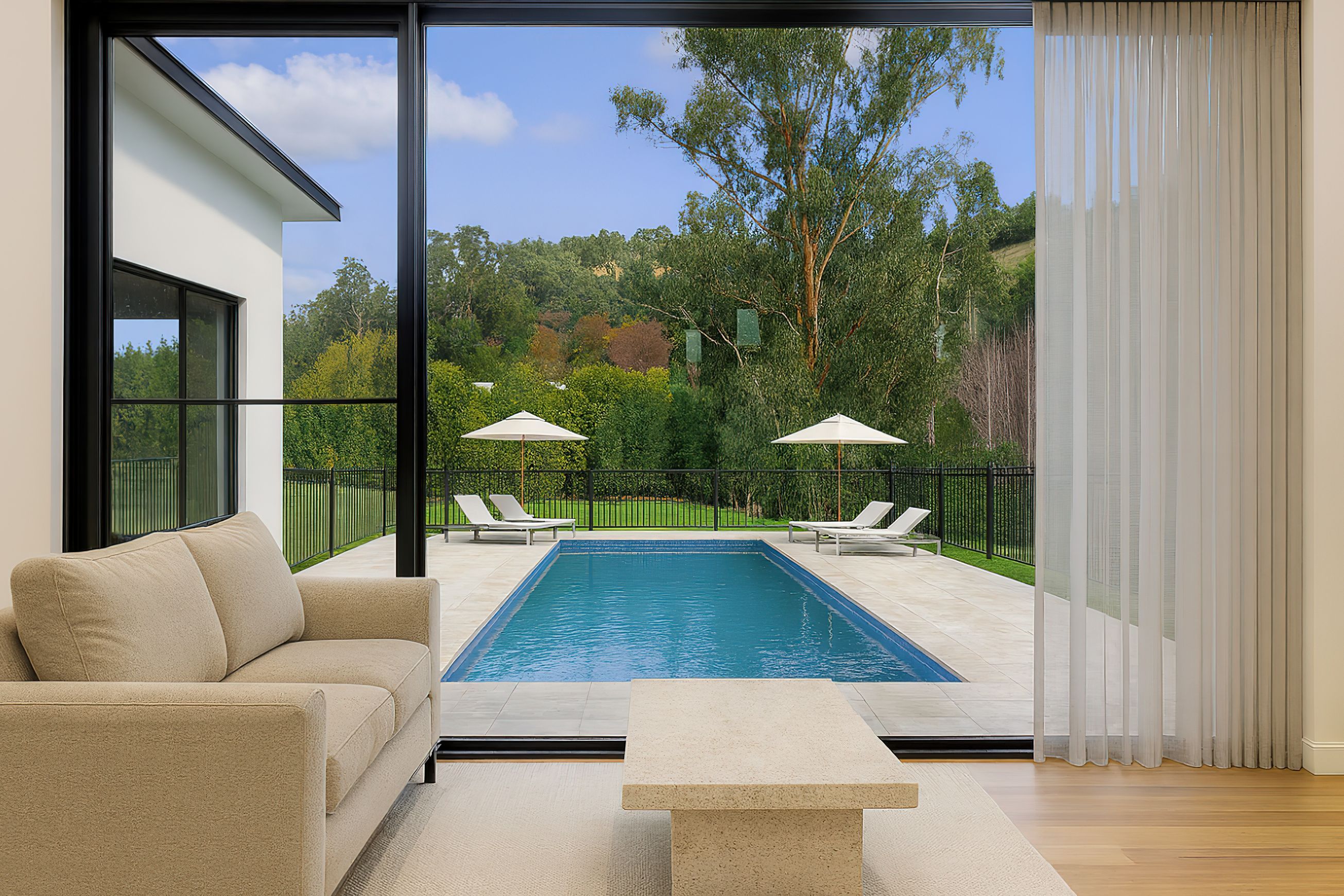 CiiLOCK Sashless Window Systems