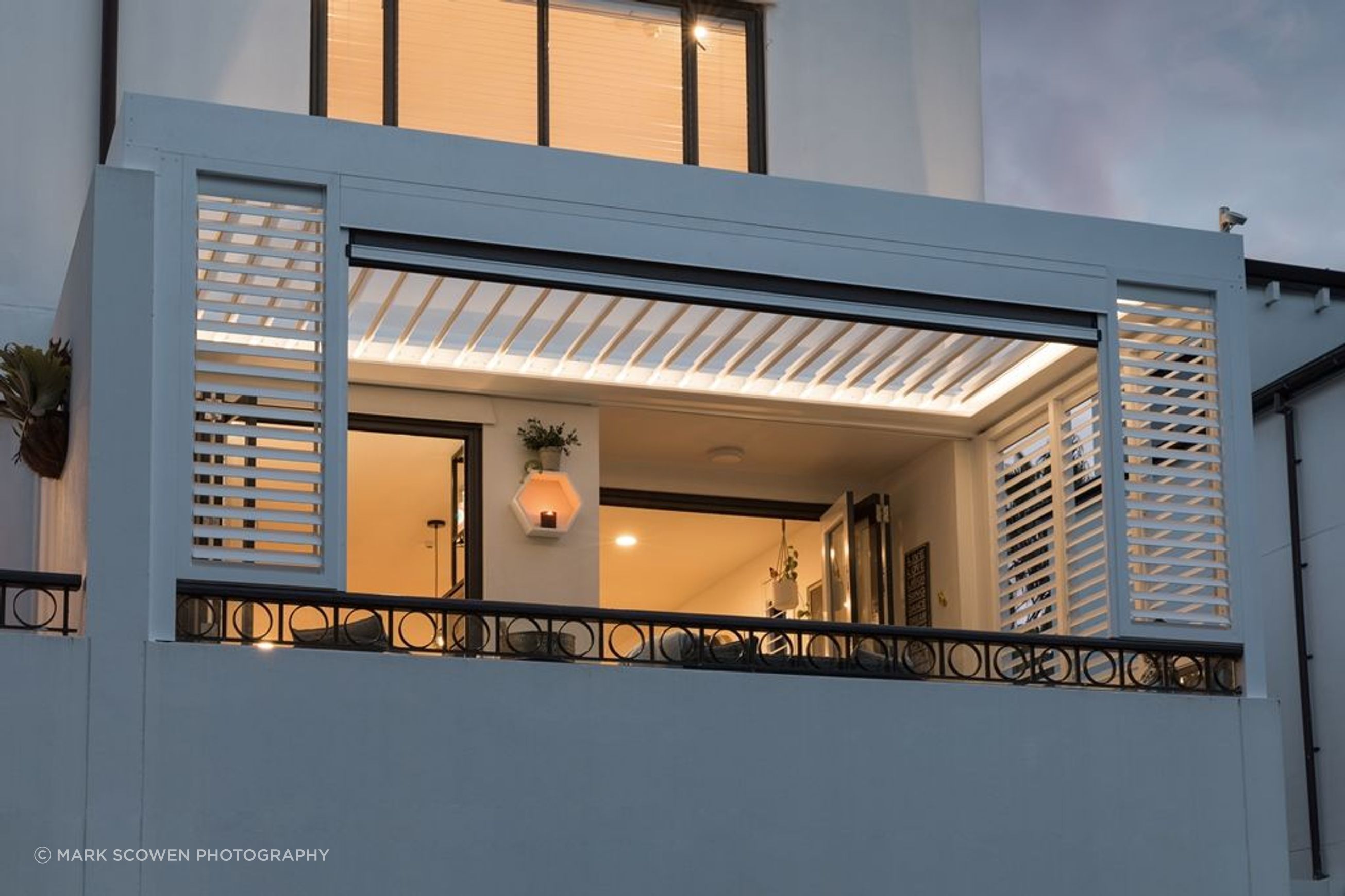 The Louvretec Outdoor Room