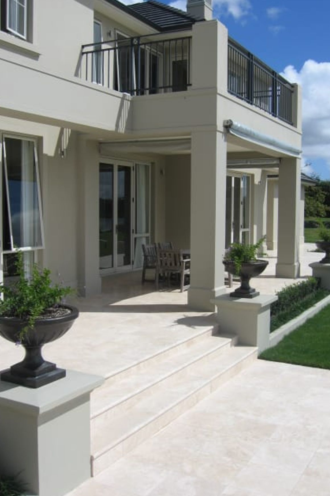 Travertine Tile & Coping