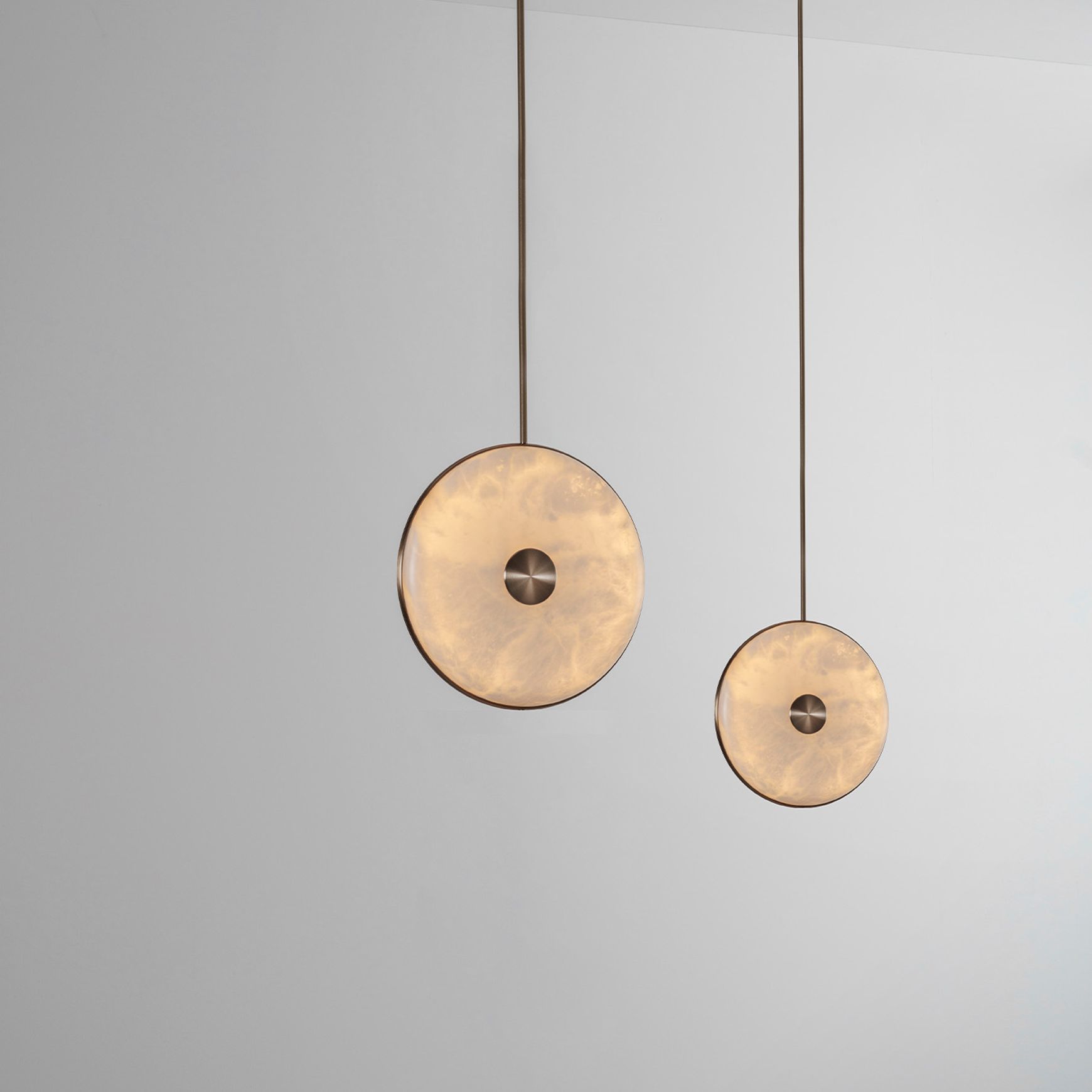 Beran Vertical Pendant Light