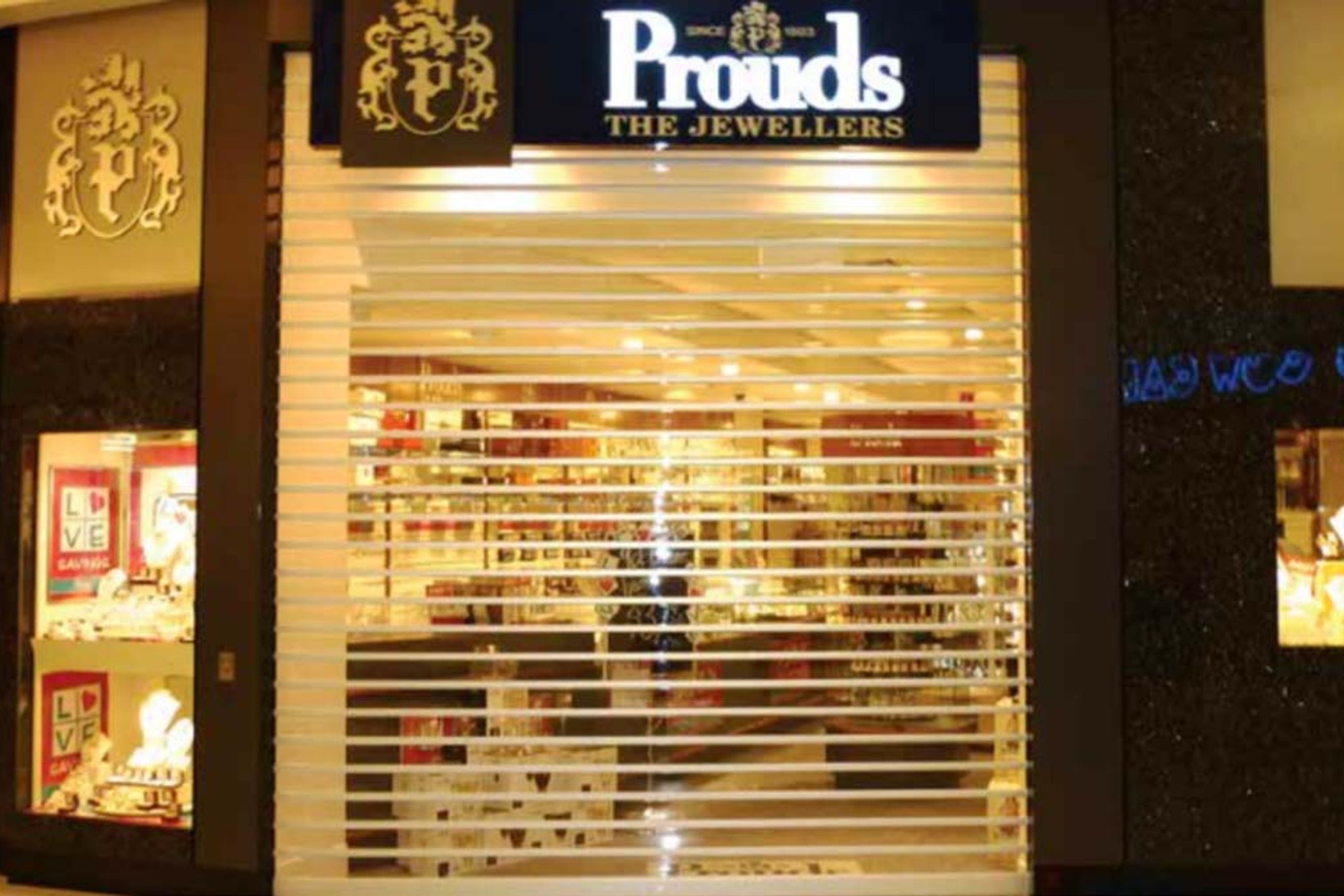 SC Clearview Roller Shutter | Aluminium Roller Shutters