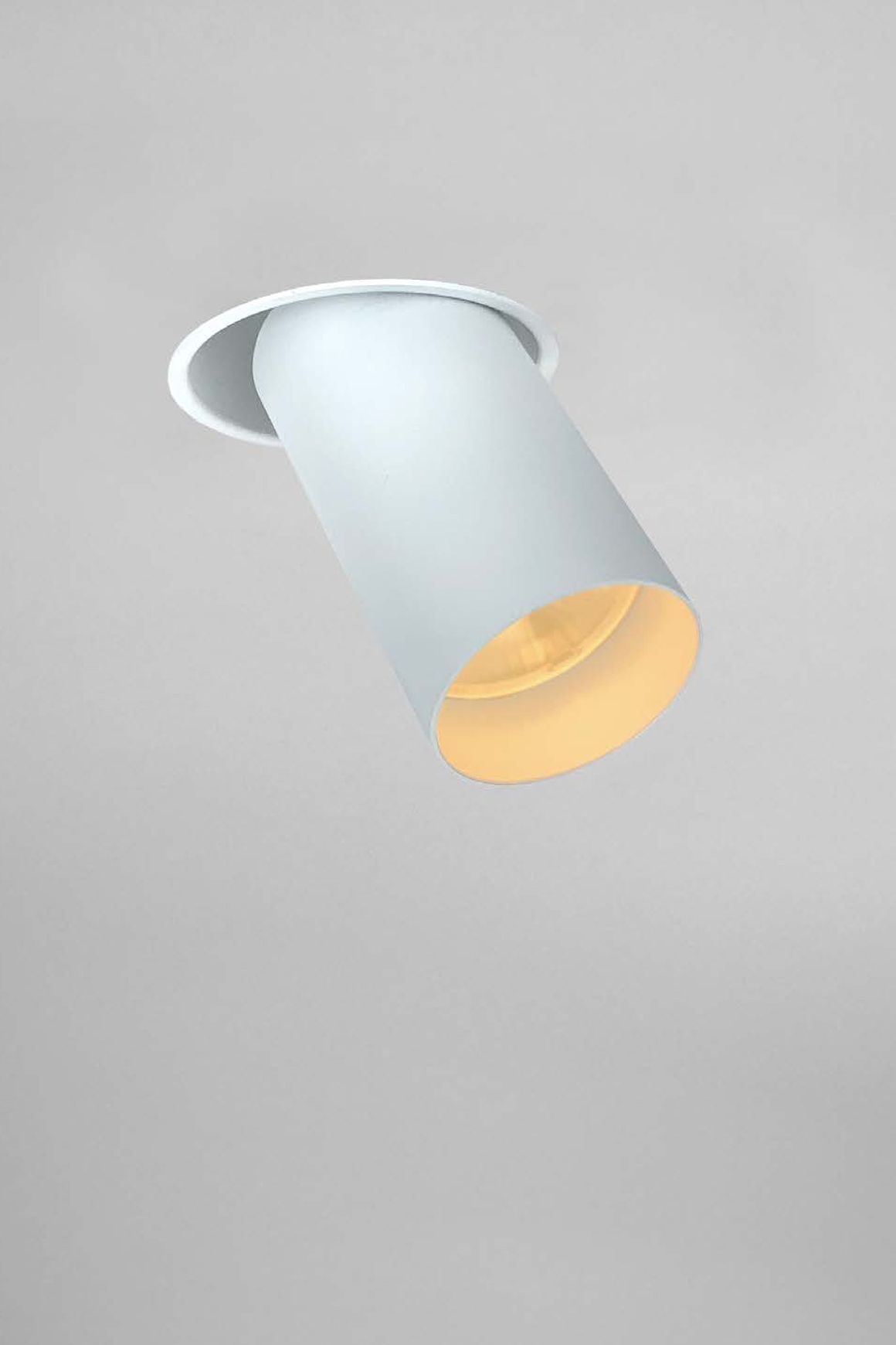 Tullyspot Semi Recessed COB Pro Spotlight