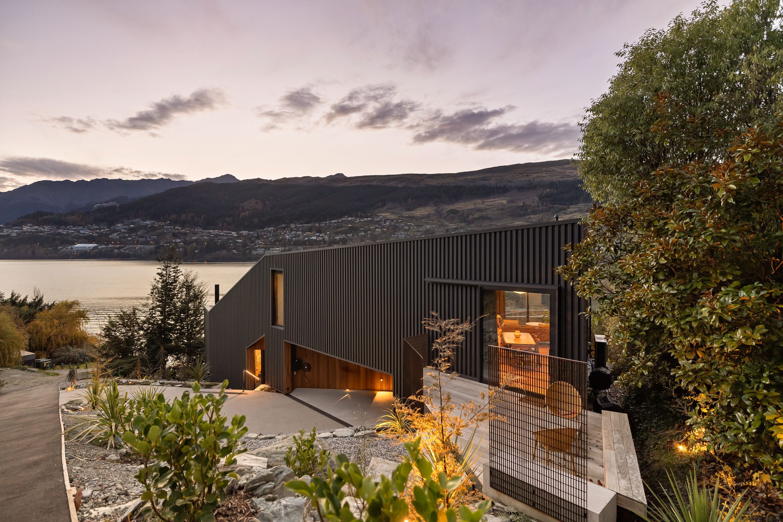 COLORSTEEL MAXAM® Roofing & Wall Cladding