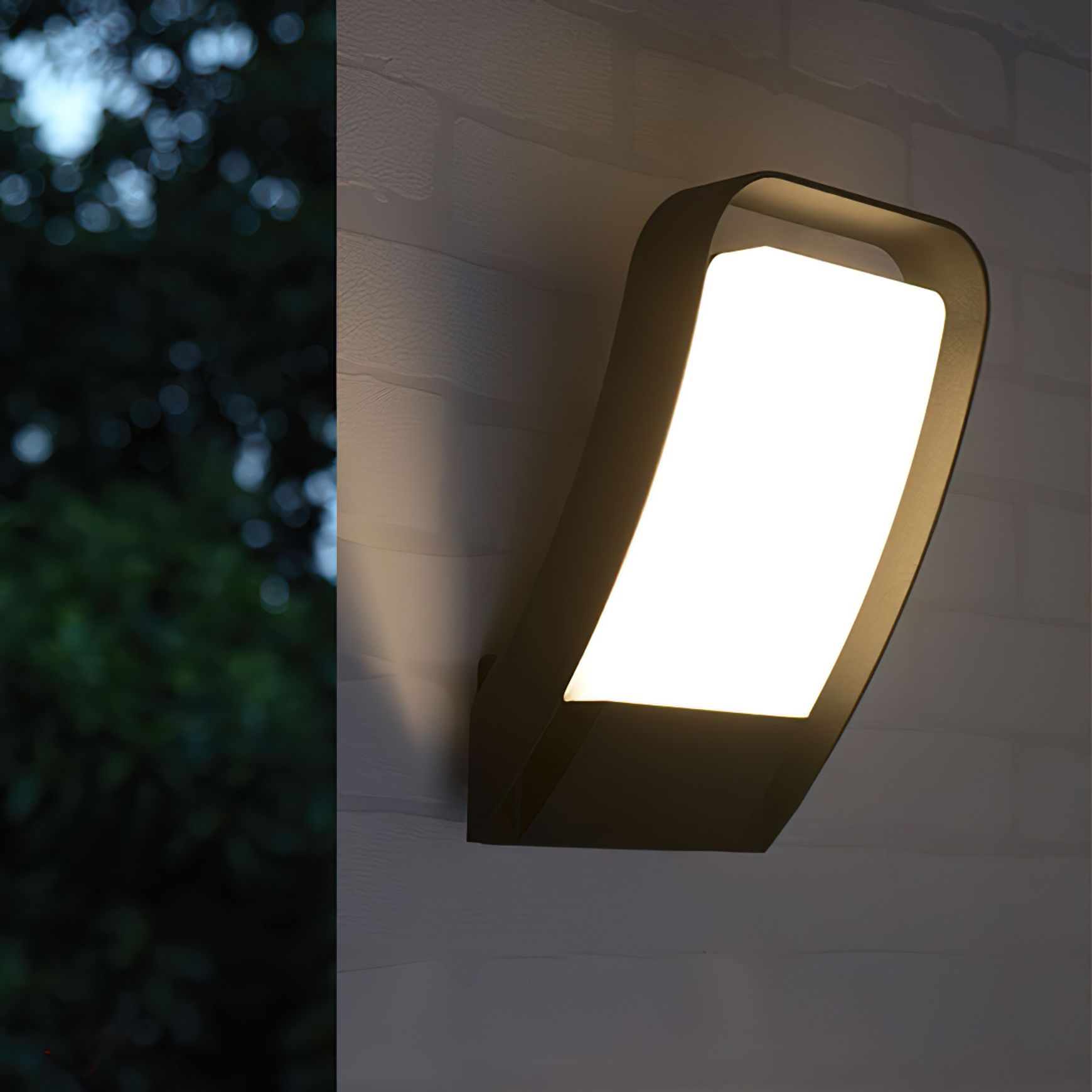 VEGA IP65 Outdoor Garden Wall Light