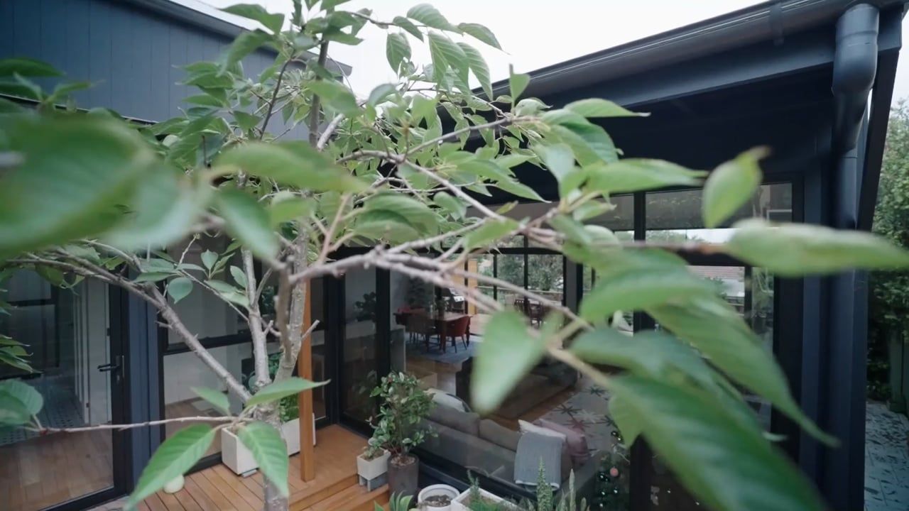 8 Mount Street video
