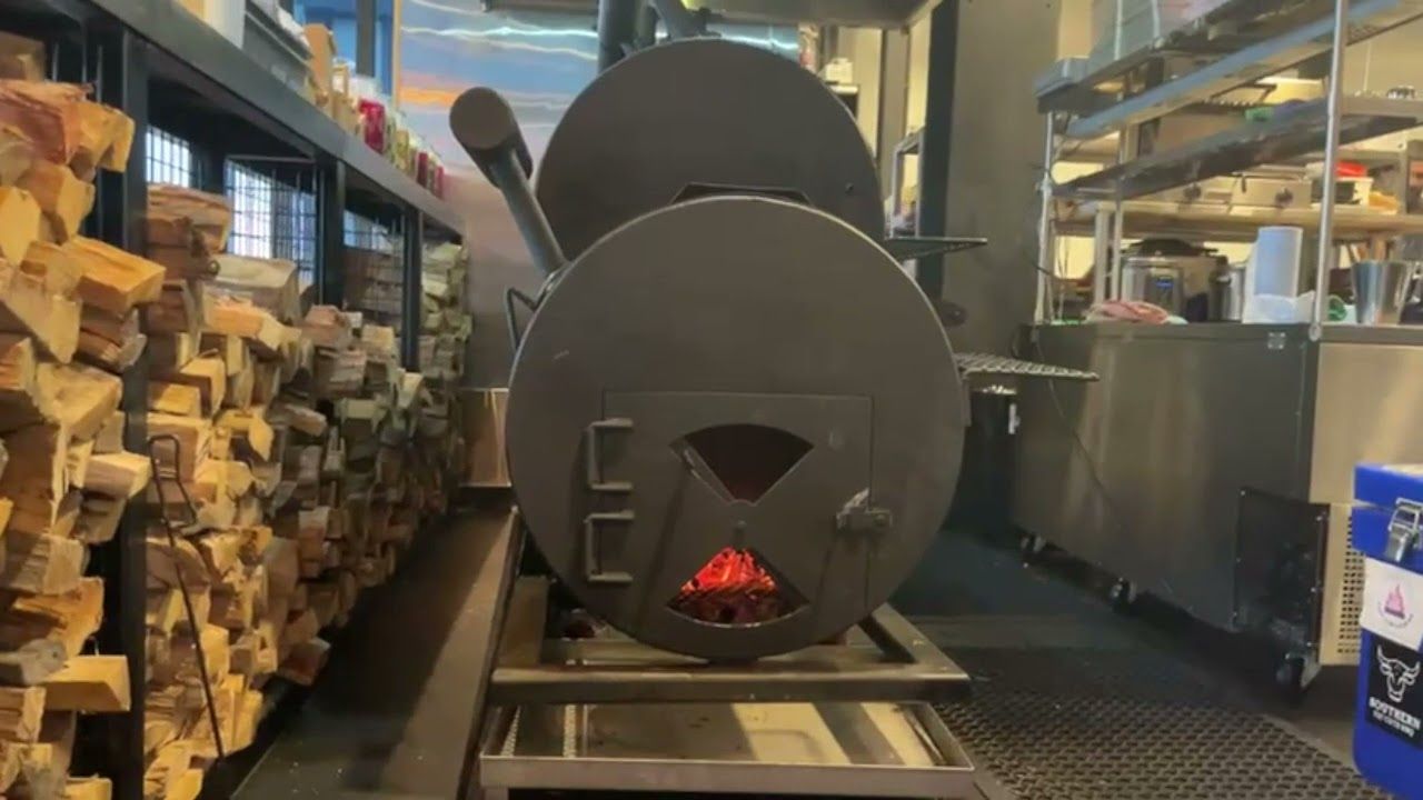 MooMoo Steakhouse video