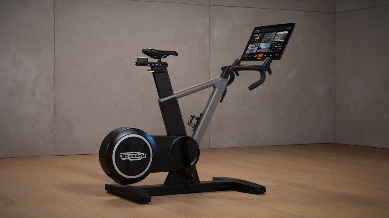Born from Technogym’s long standing experience in cycling field and as official supplier to the best cyclists and teams around the world, Technogym Ride is the first all-in-one bike that connects all your favourite apps in just one click.
