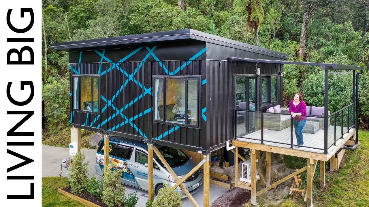 Tour of home courtesy of Living Big in a Tiny House video