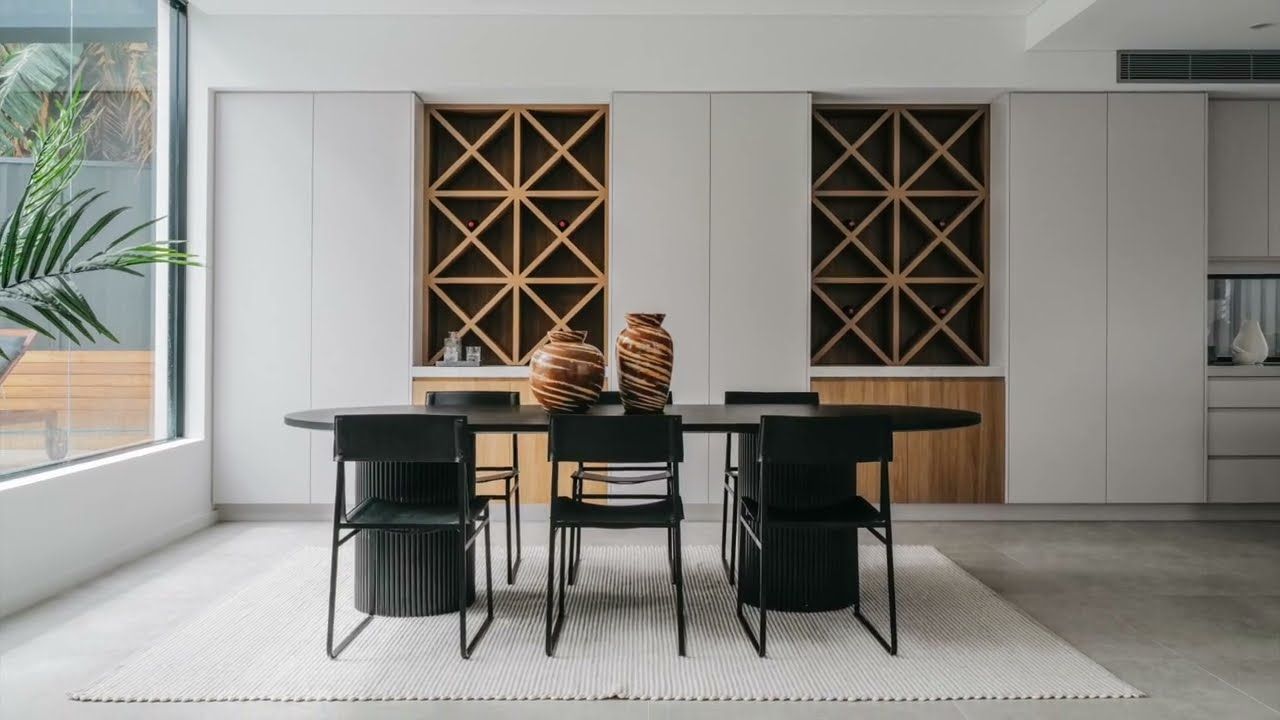 Putney Residence - House Tour video