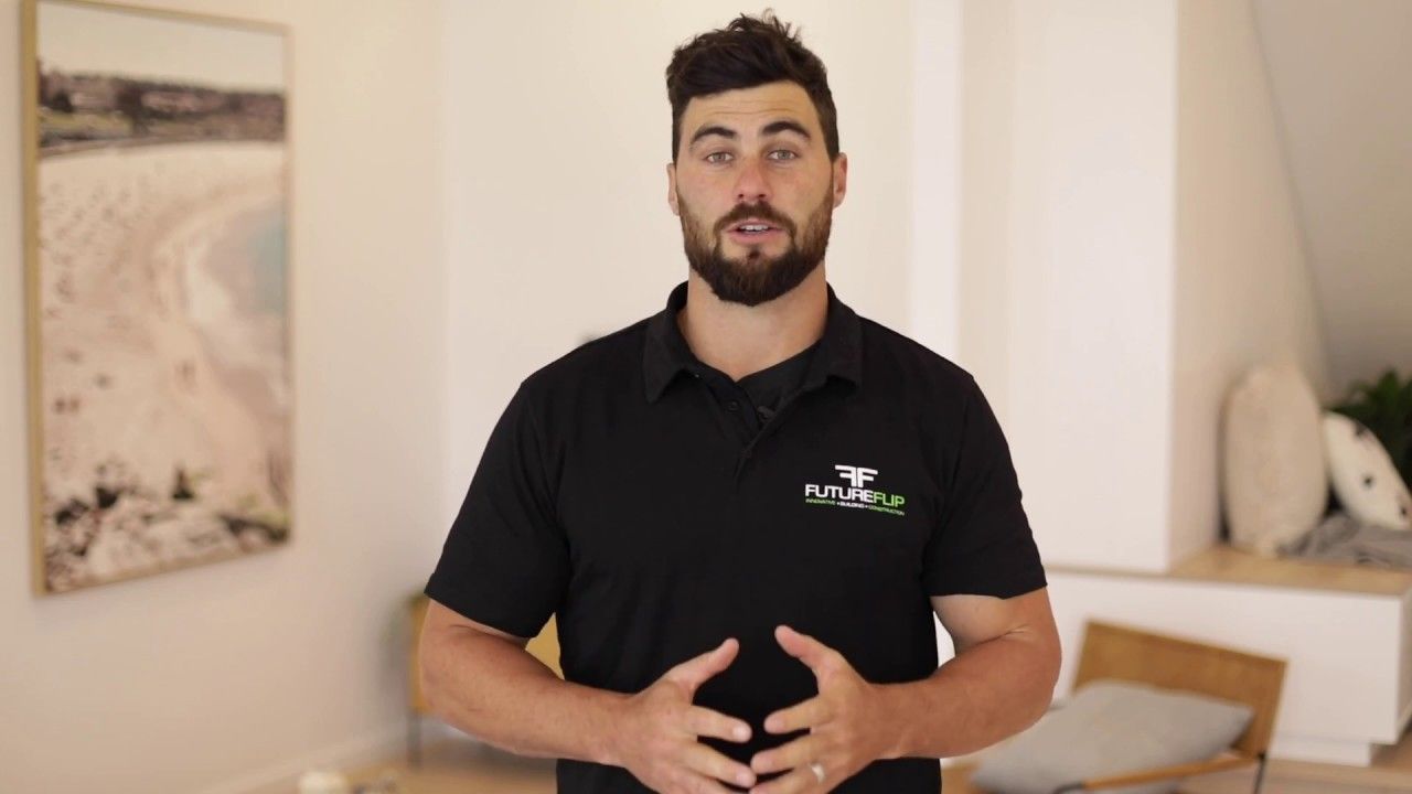 FutureFlip explaining the benefits of Weathertex Cladding