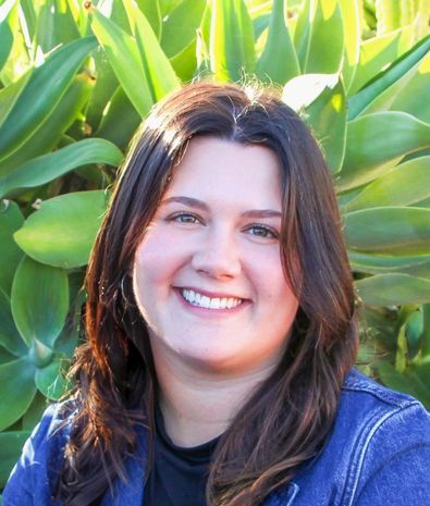 Serena Kacharos-Warren