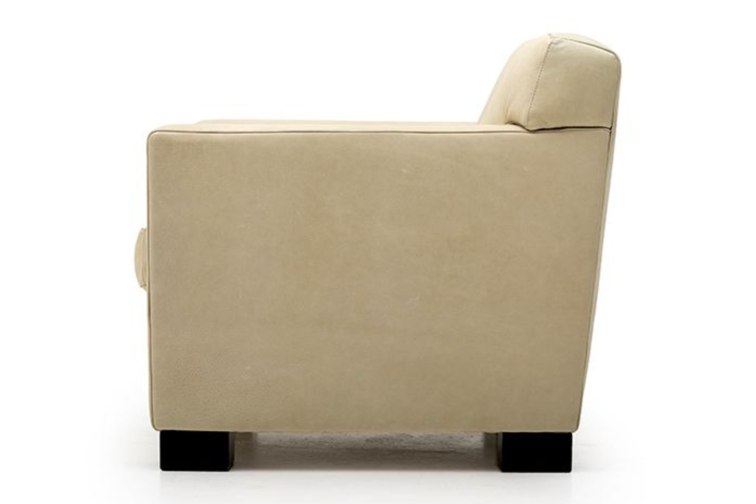 Bari Armchair