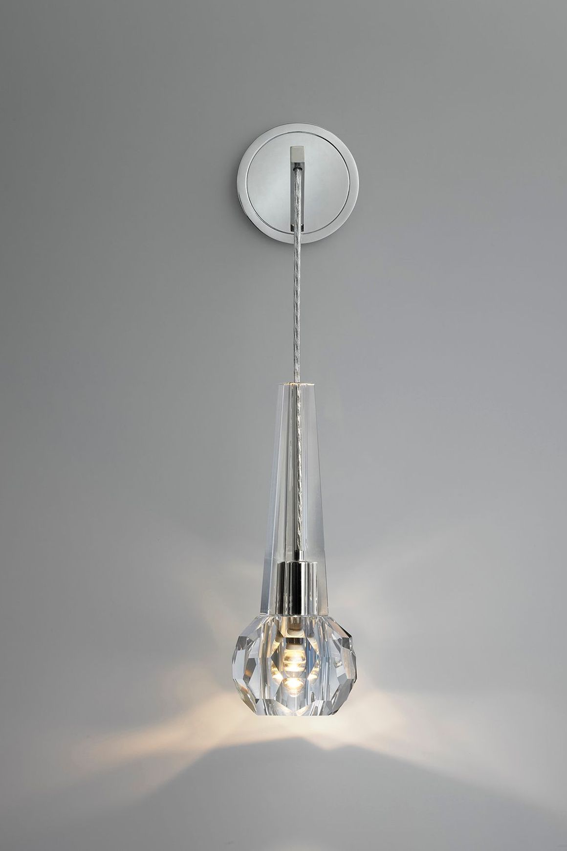 Falaise Pendant