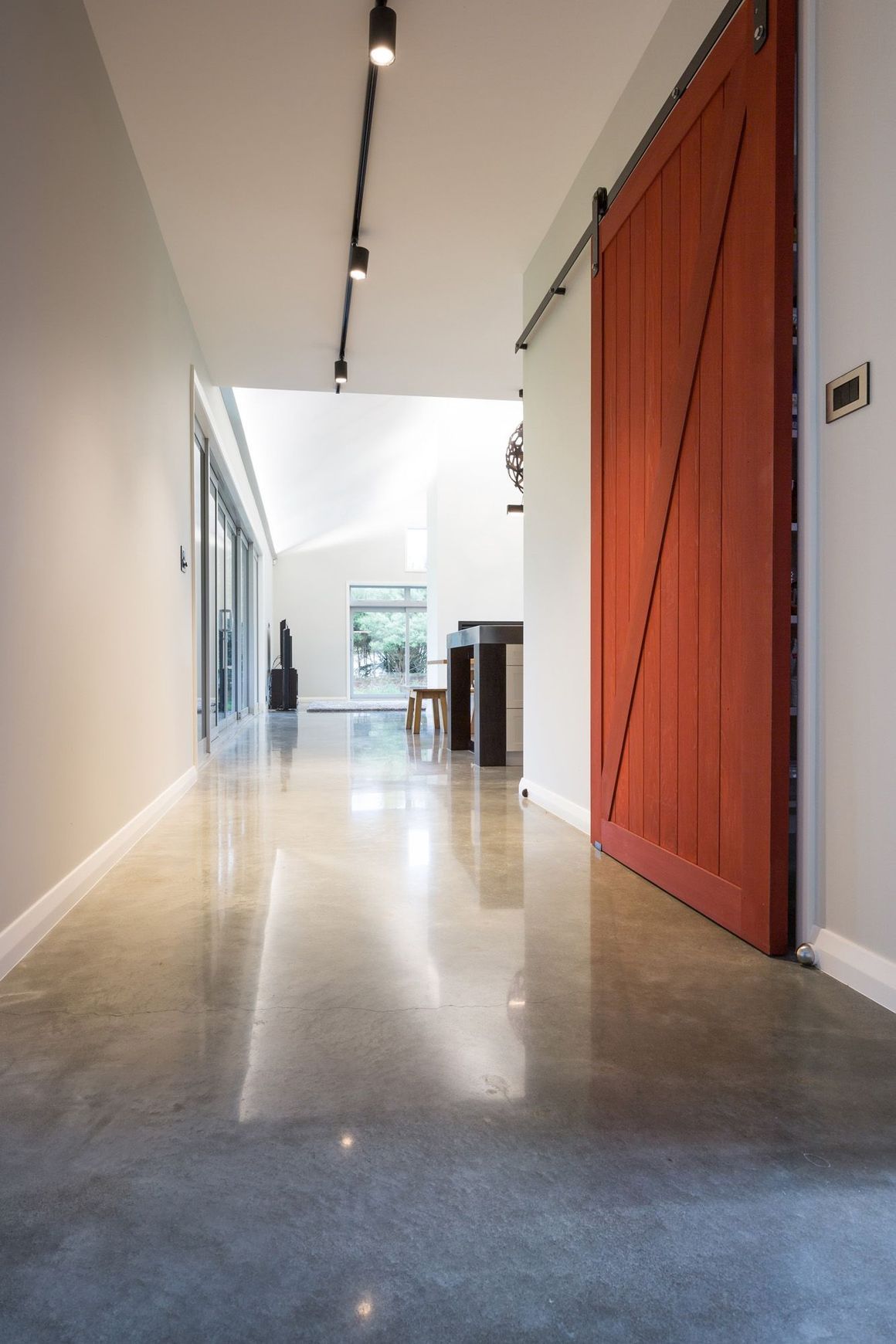 Warehouse Diamond Polished Concrete Floor