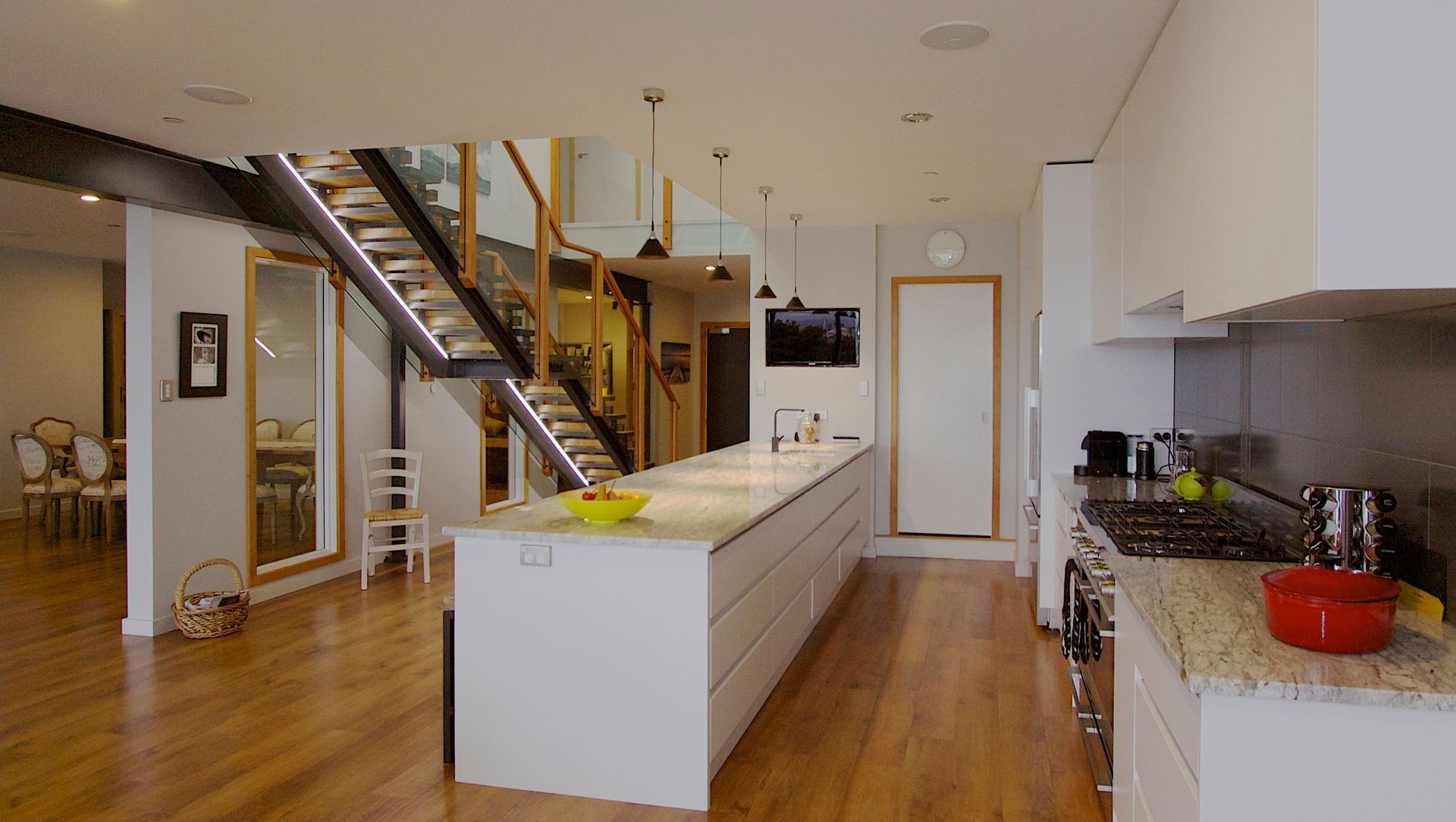 Shed 5 Apartment banner