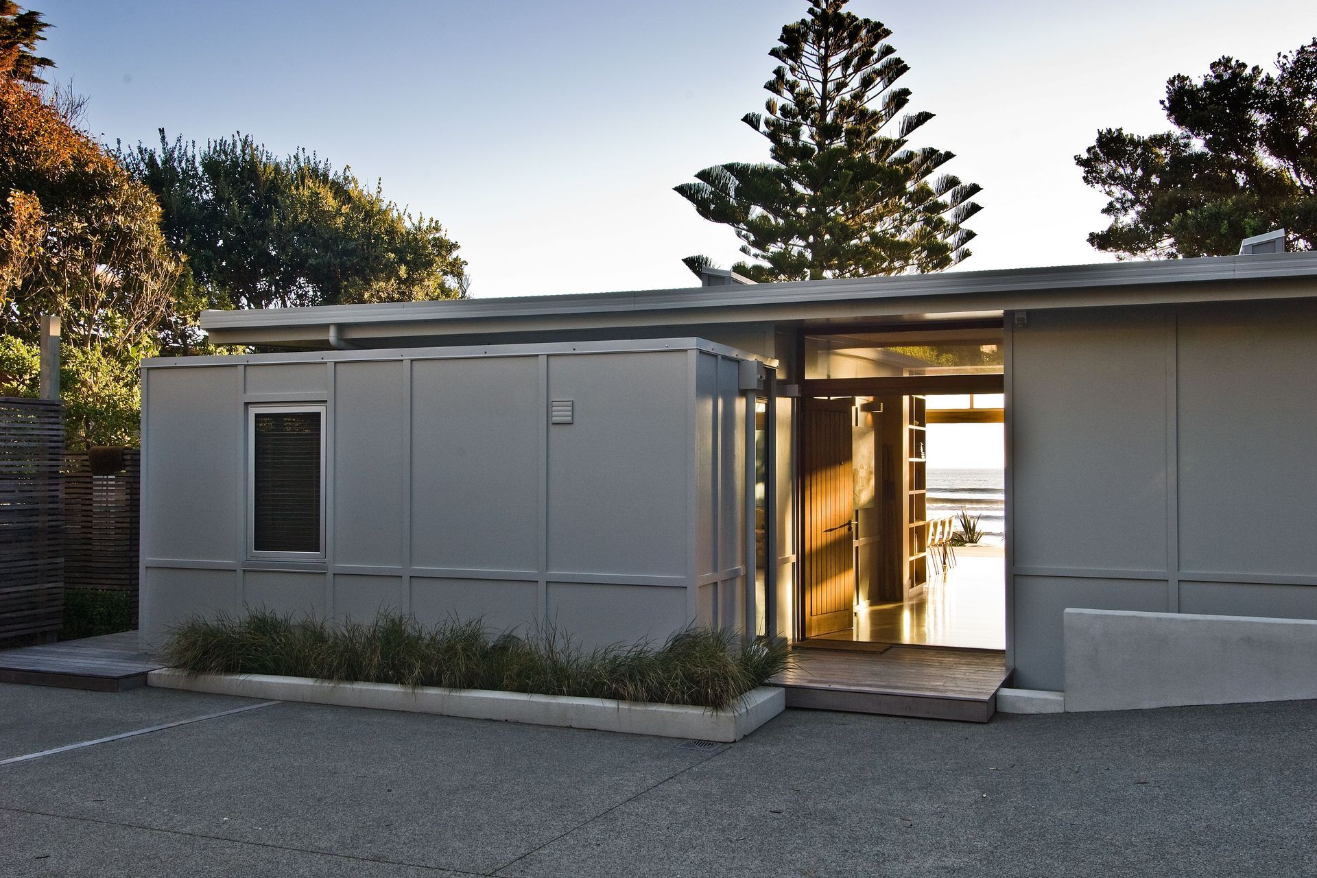 Raumati Beach House, Kapiti Coast 
