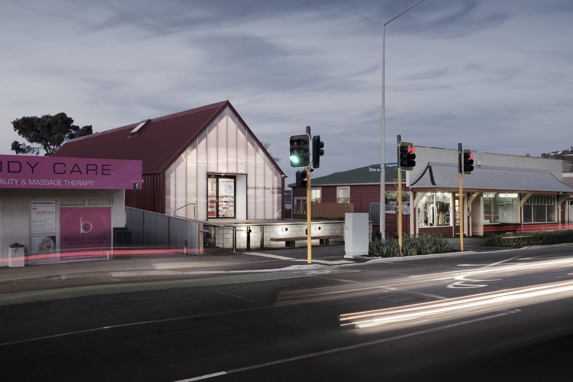 Redcliffs Library
