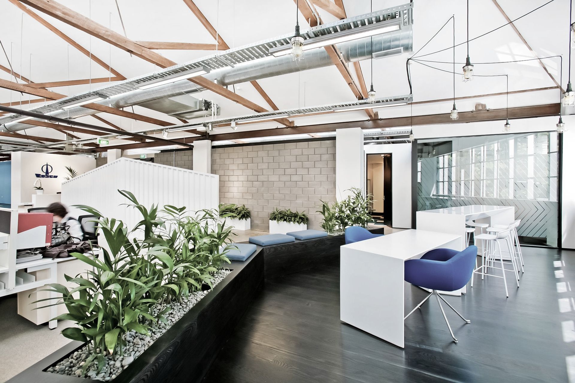 Cosco fitout