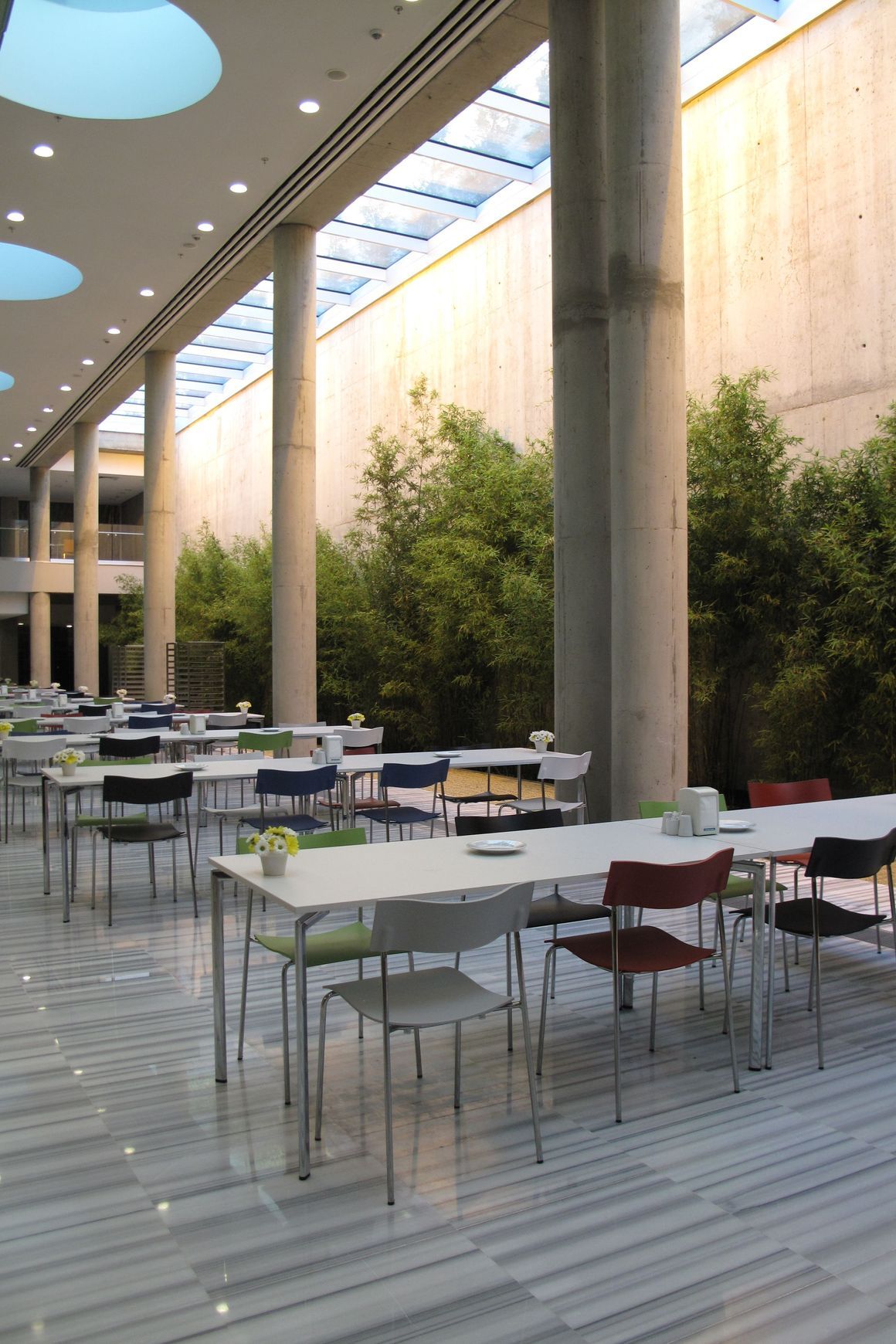 CAMPUS Chair and Stool