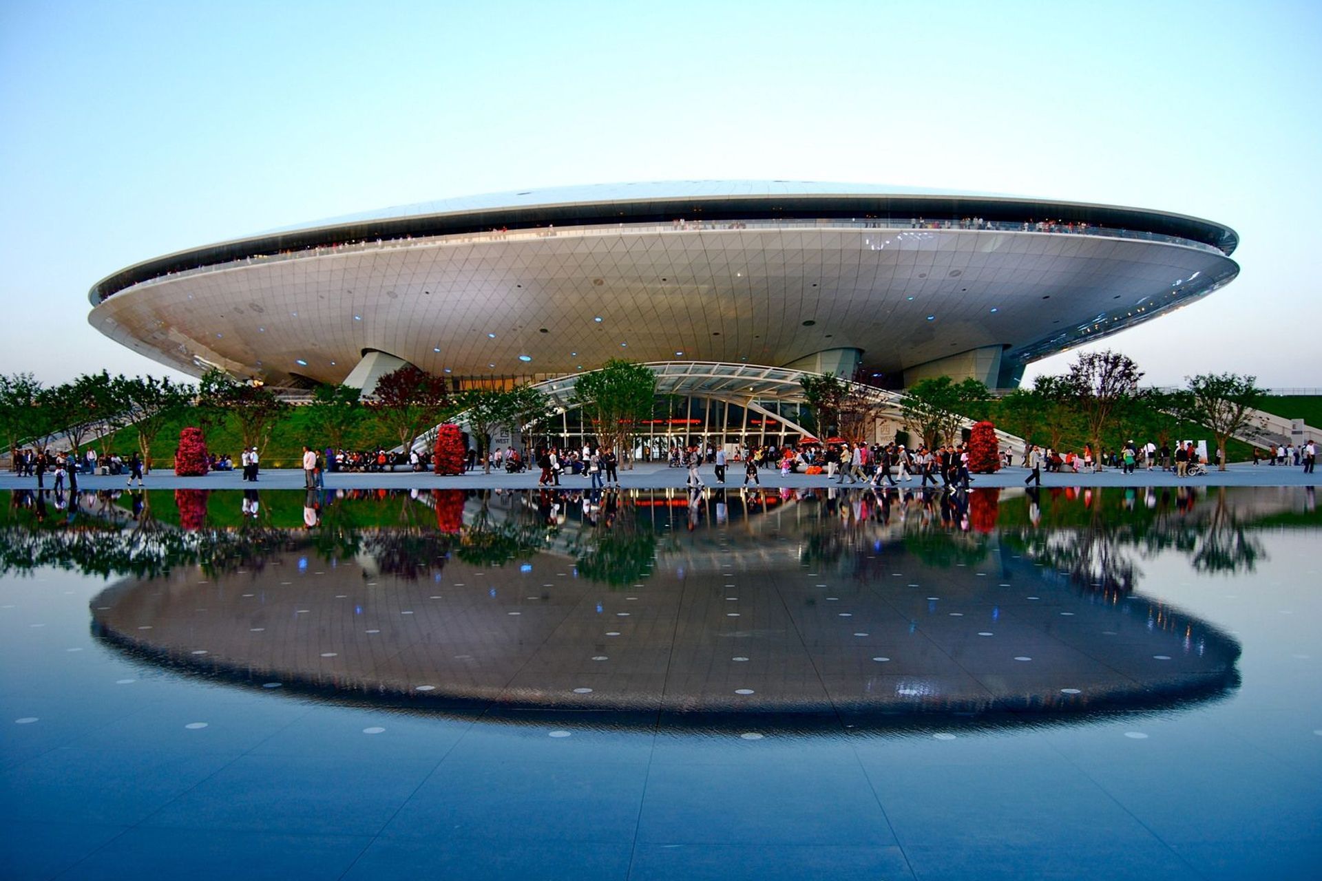 Mercedes-Benz Arena