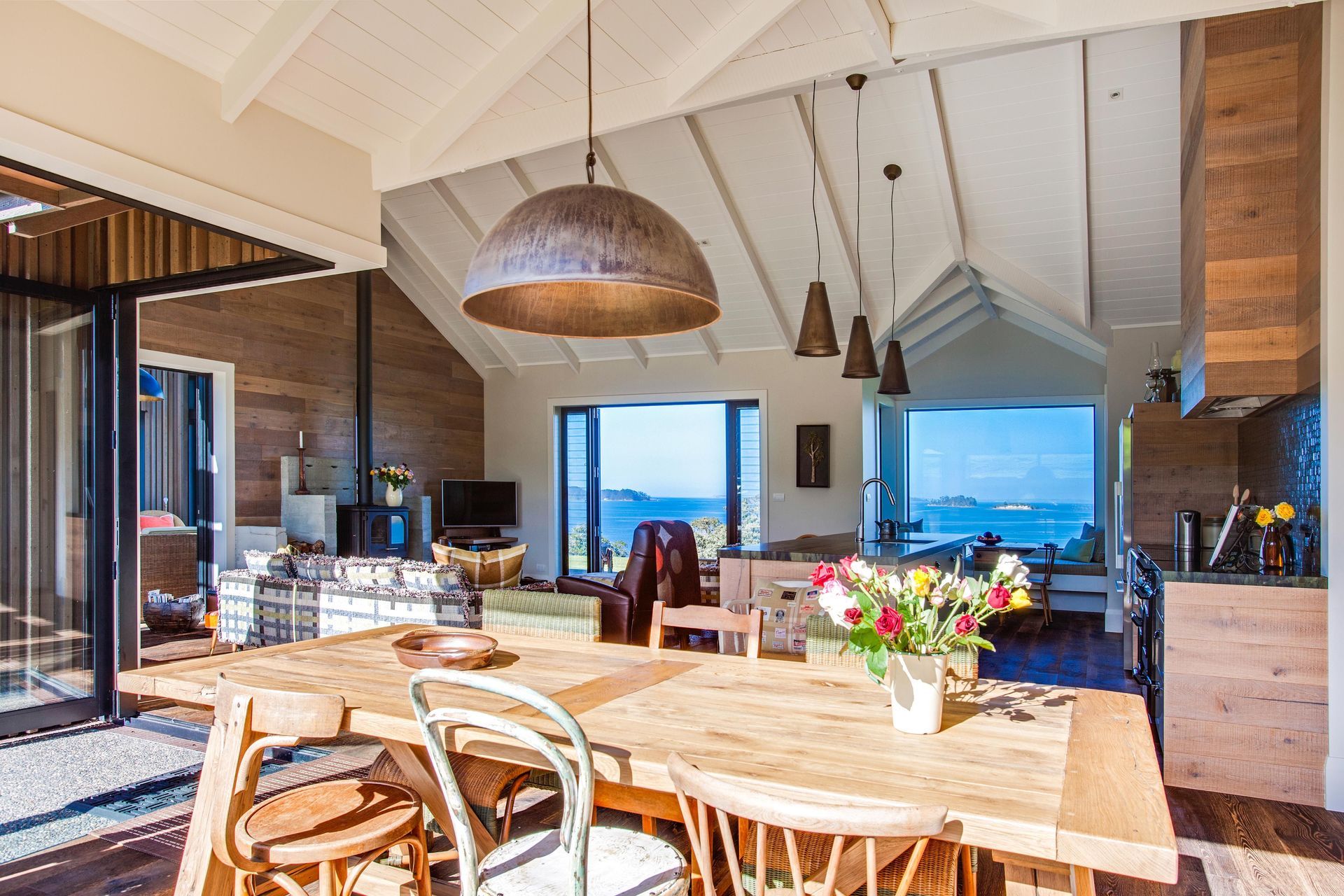 Tawharanui House