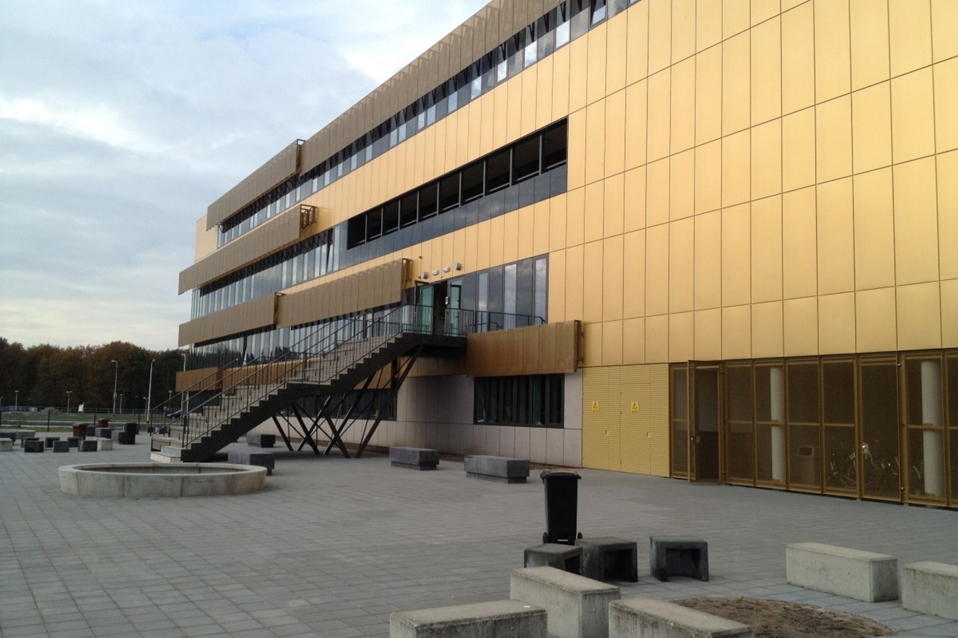 REESHOF COLLEGE