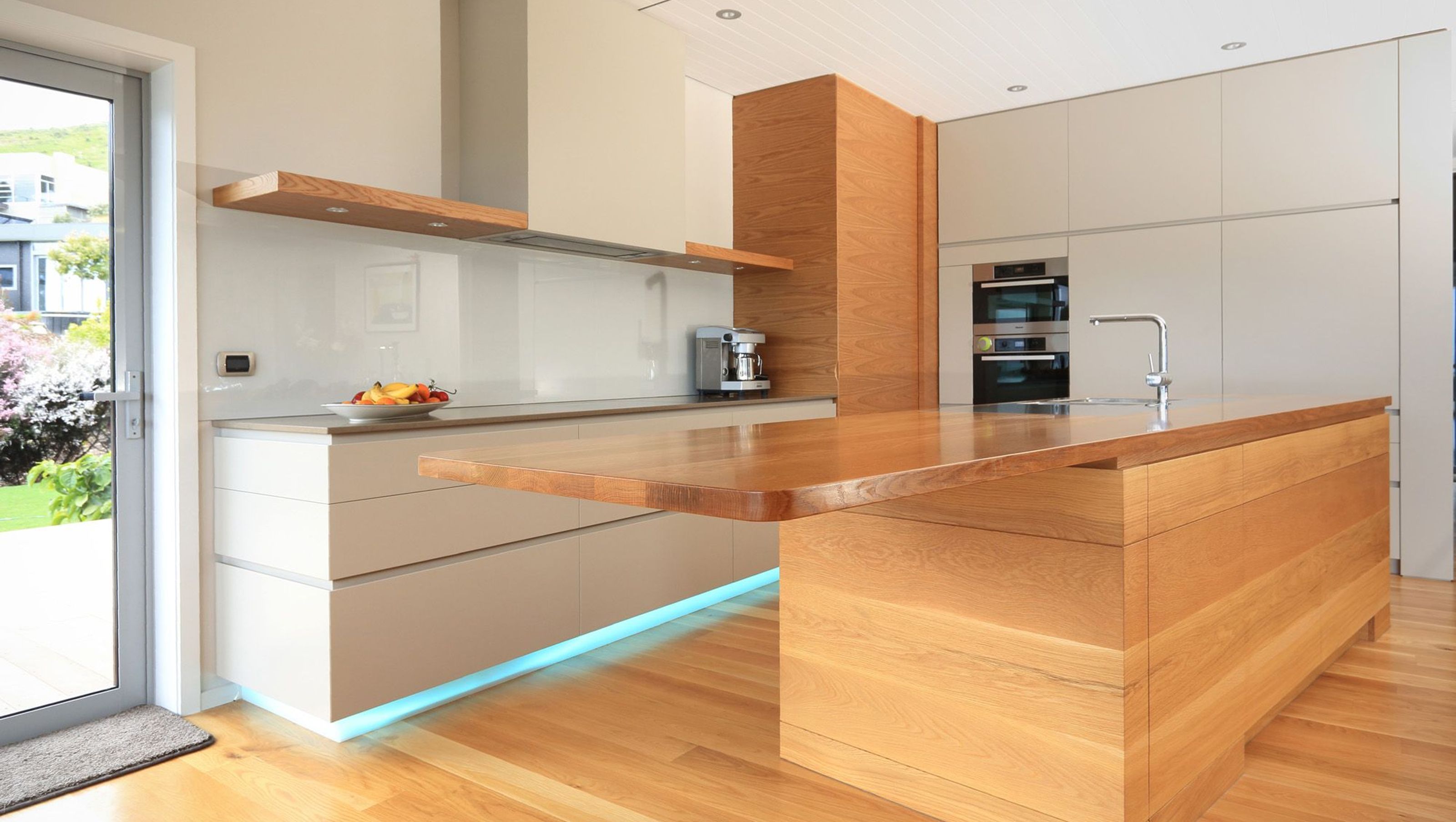 Solid Oak Kitchen