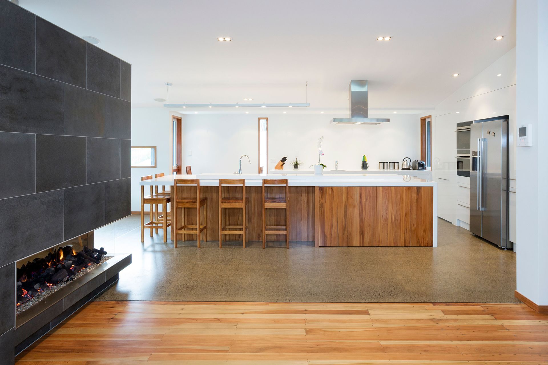 Omana House