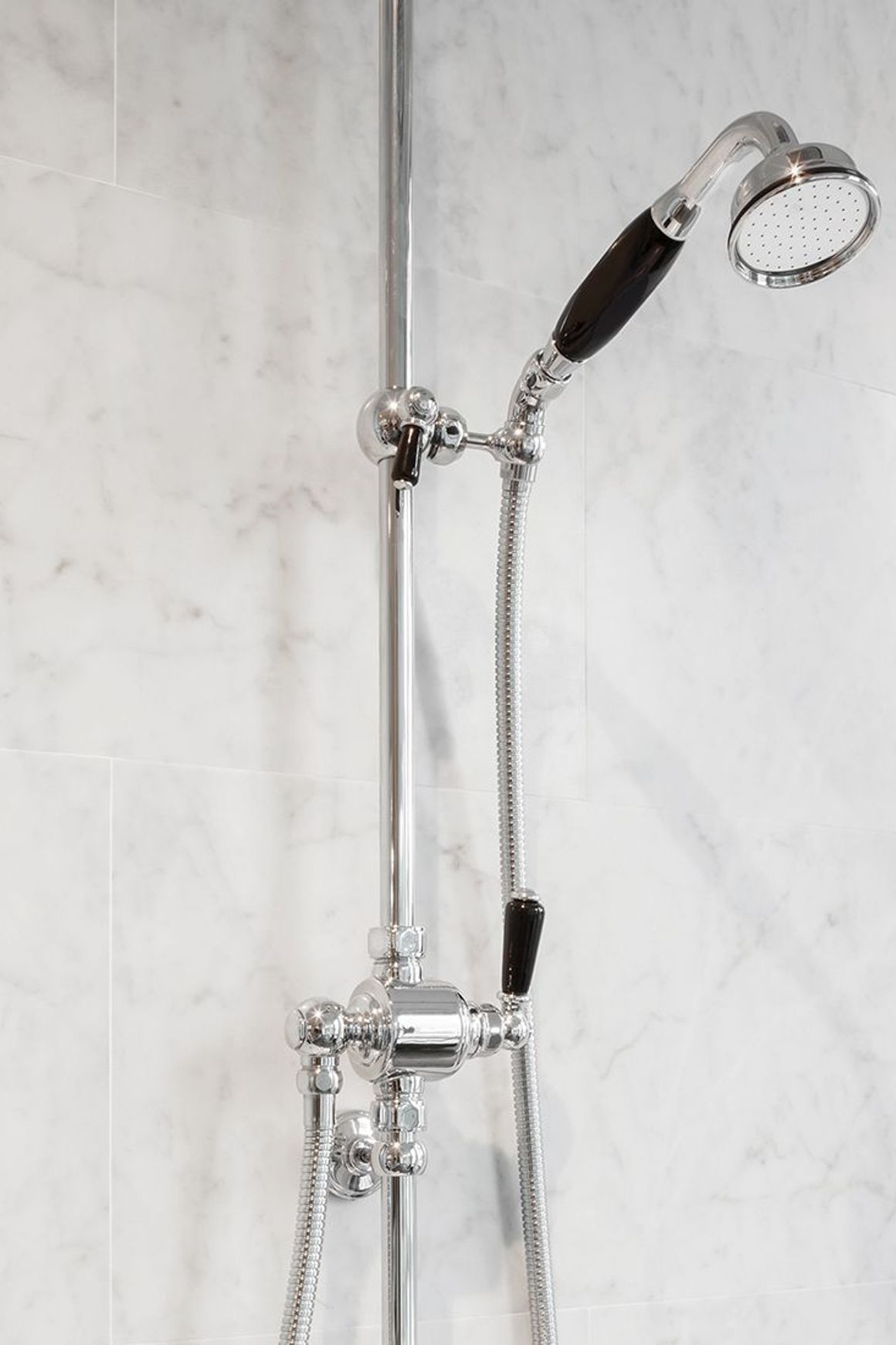 Perrin & Rowe Showers with Black Porcelain