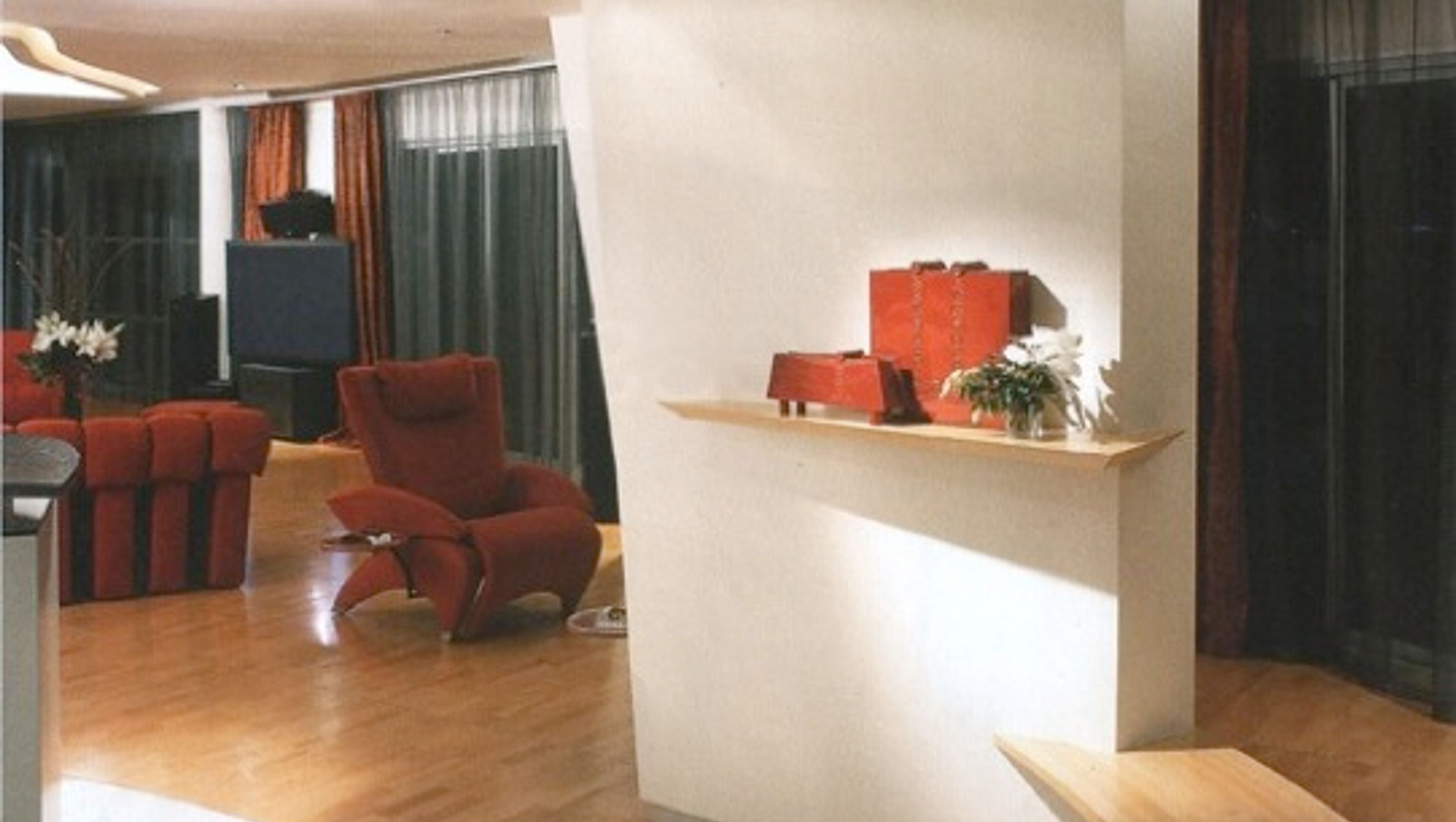 Princes Wharf Apartment