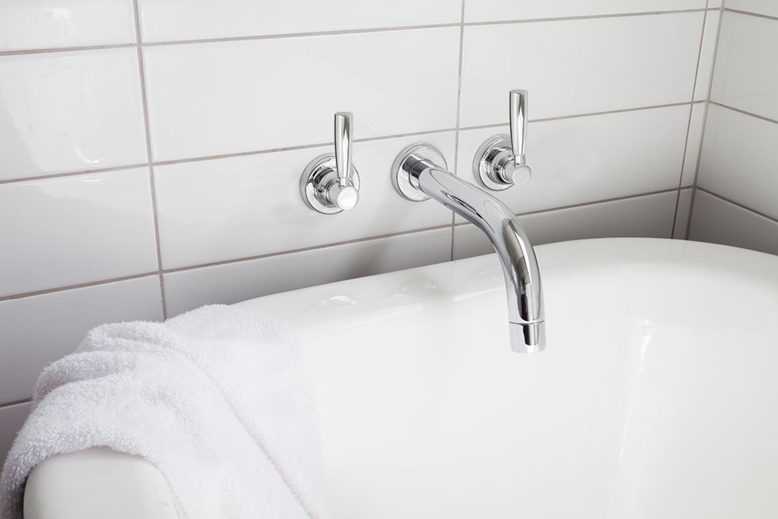 Perrin & Rowe Contemporary Bath Set with Tube Spout