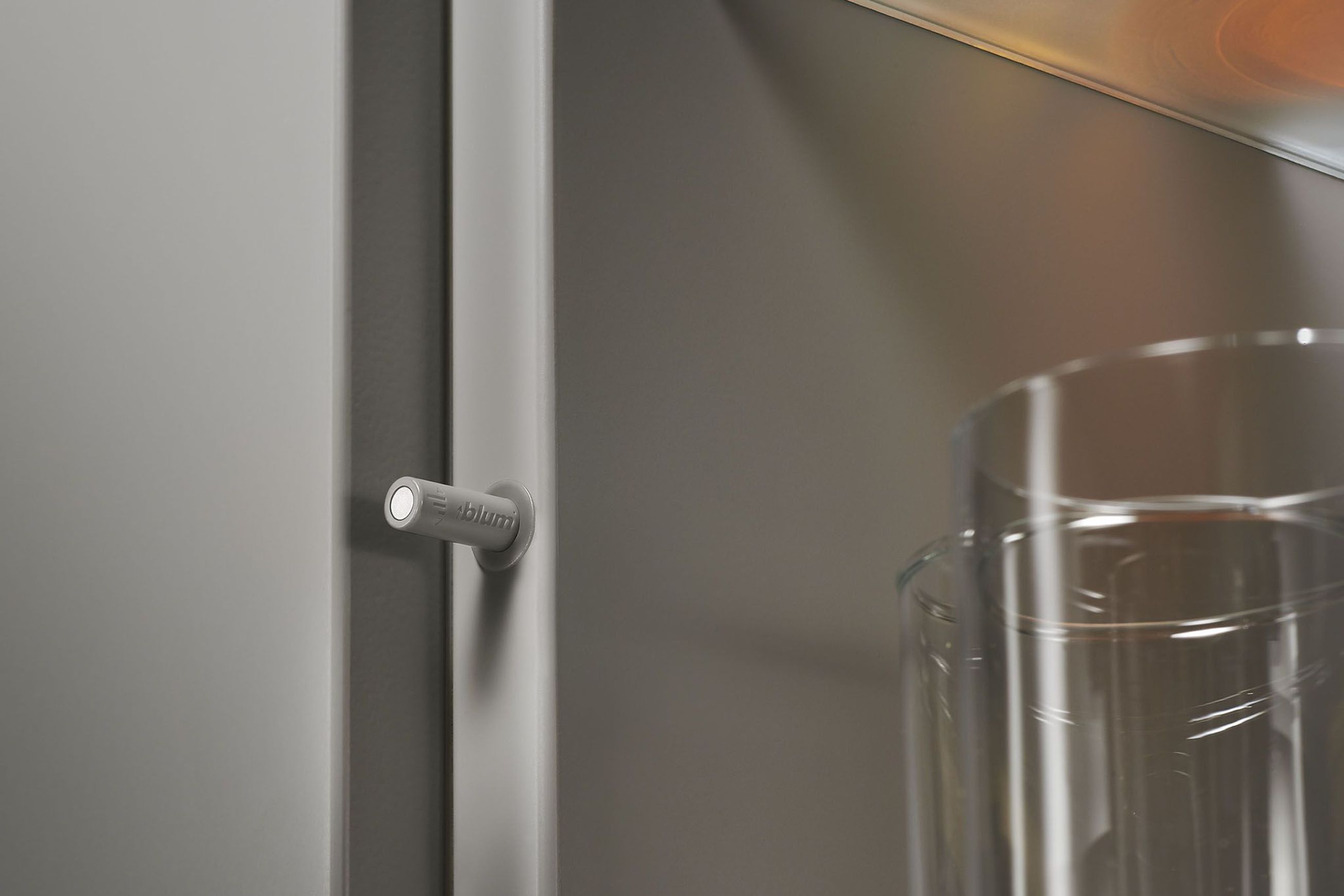 CLIP top - Hinge System