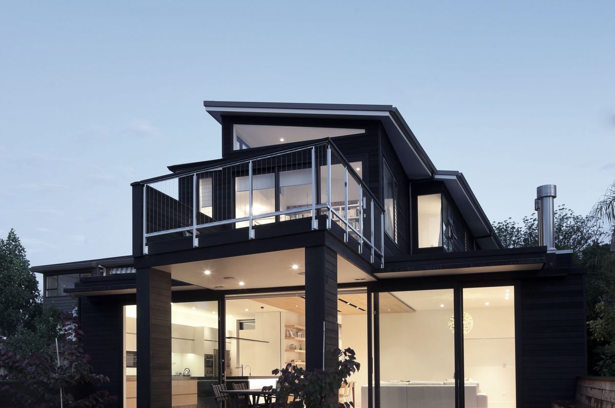 Contemporary New House in Point Chevalier