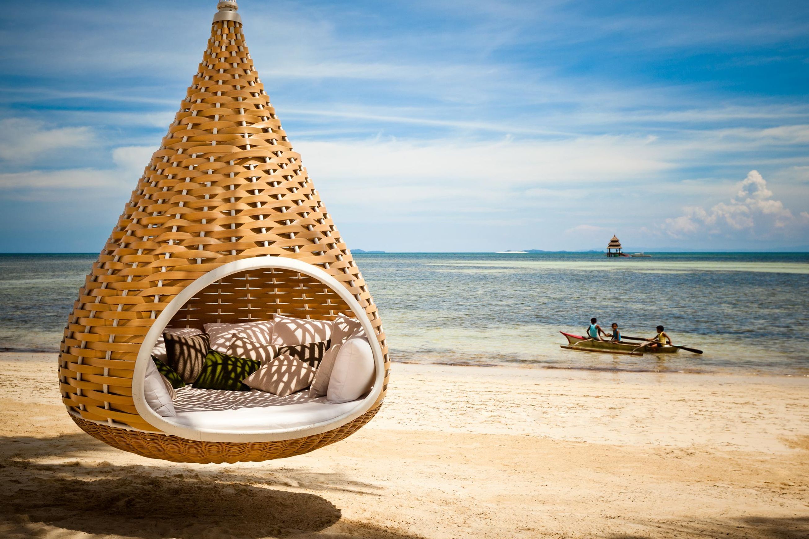 Nestrest Outdoor Lounger by Dedon