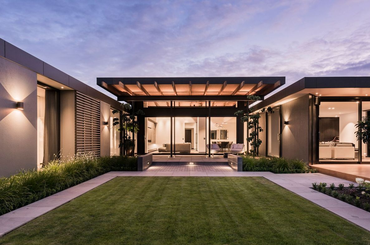 Fendalton House