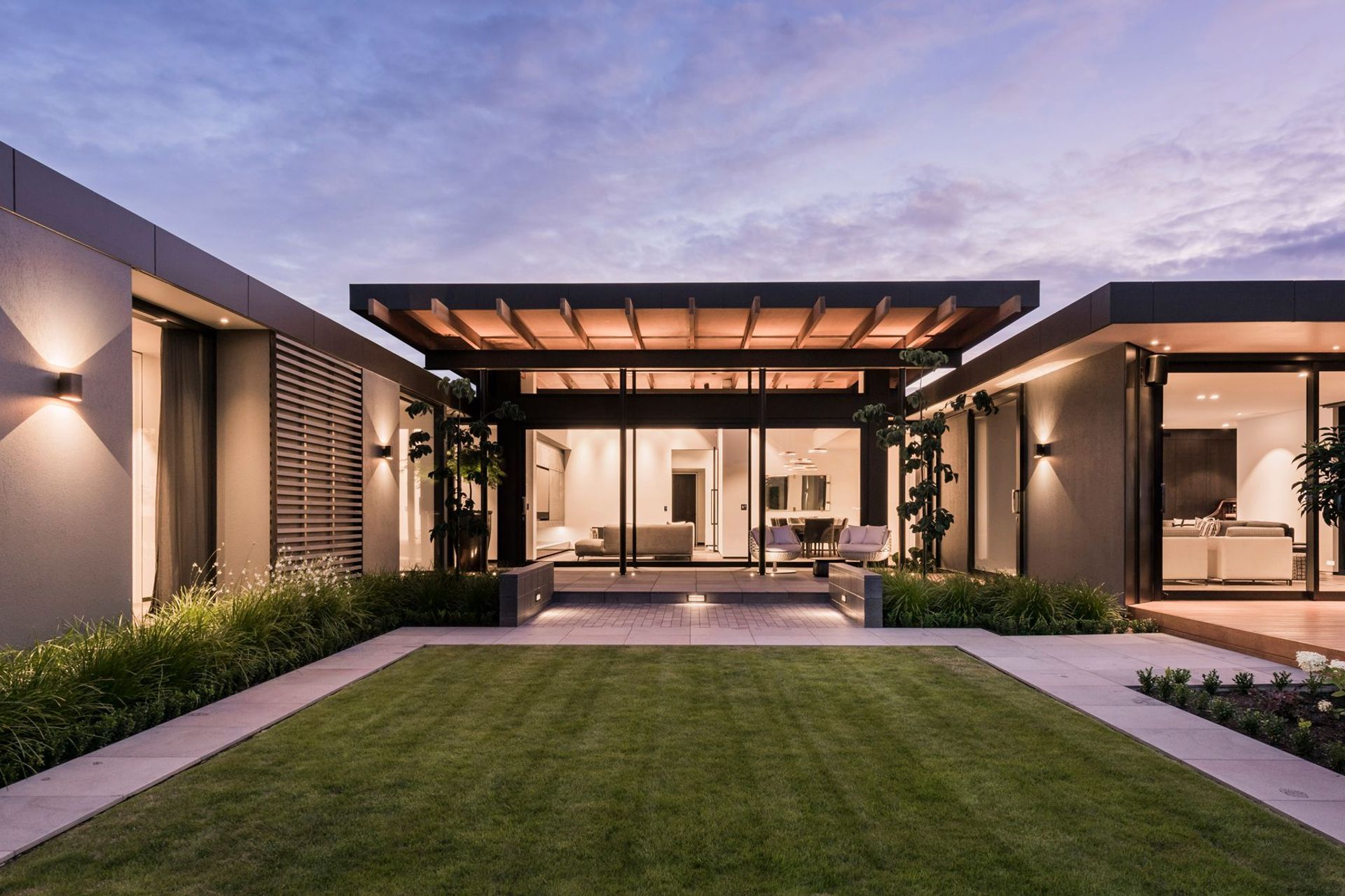 Fendalton House