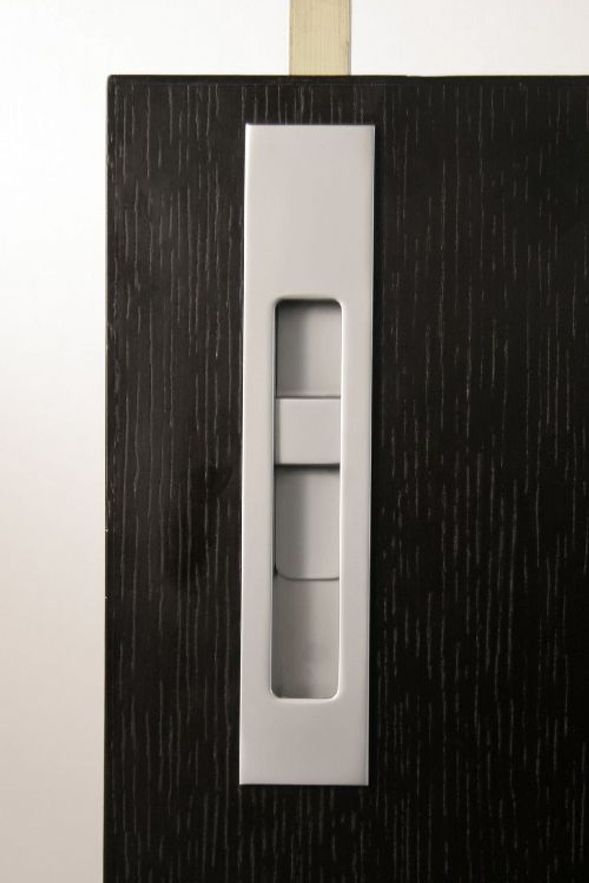 HB1810 Flush Bolt (Flat Throw)